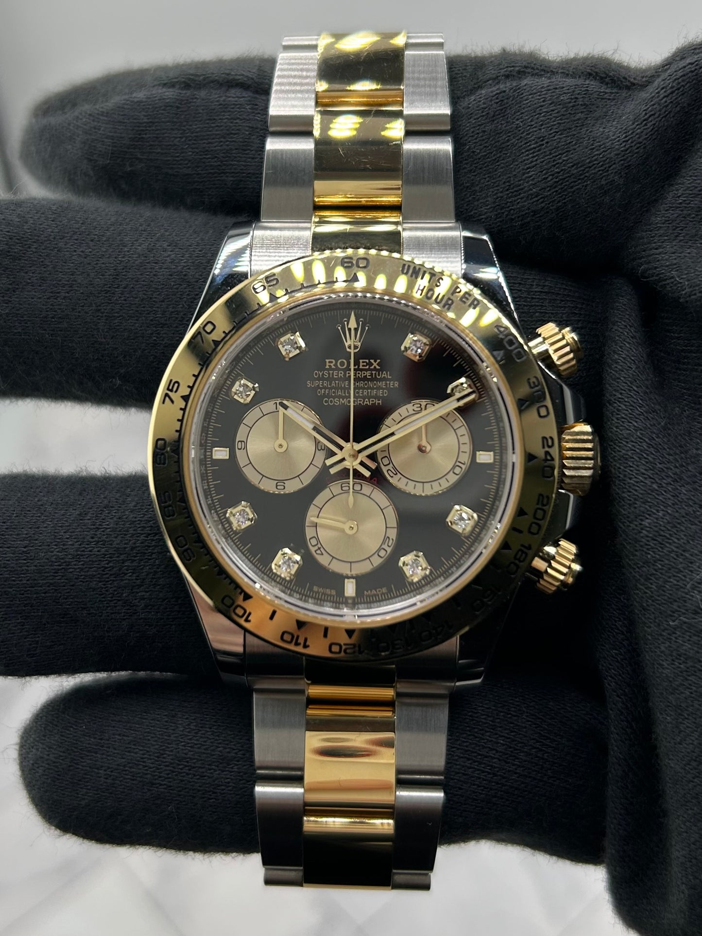 Rolex Daytona Black And Golden Diamond Dial on Oyster Ref. 126503 Card 2025 — view 2