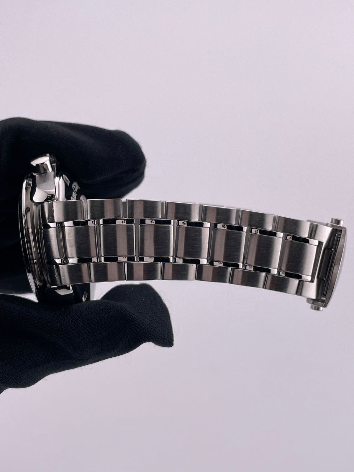 Omega Speedmaster Date Black Dial on Stainless Steel Bracelet Ref. 3210.51 Card 2011 — view 6
