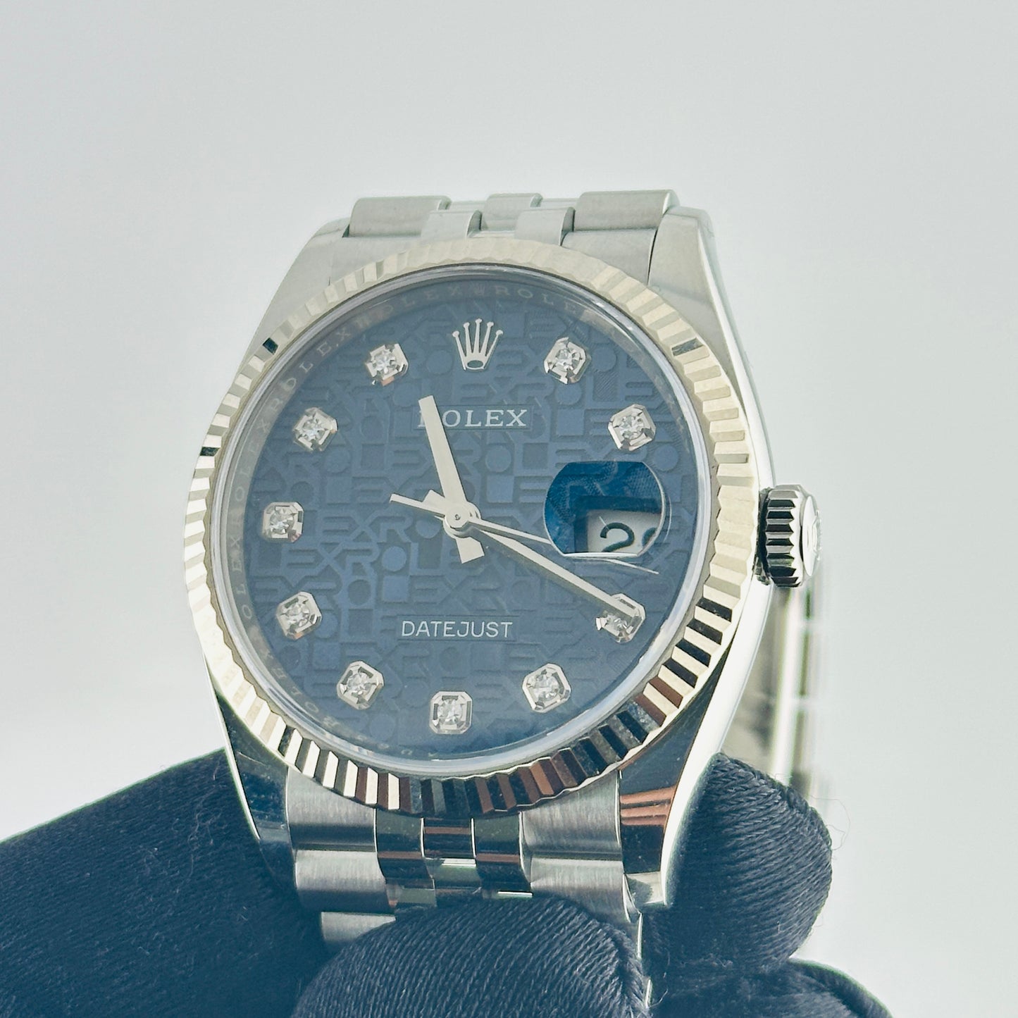 Rolex Datejust 36 Blue Jubilee Diamond Factory Dial on D Link Jubilee Bracelet Ref. 126234 Card 2021 — view 3