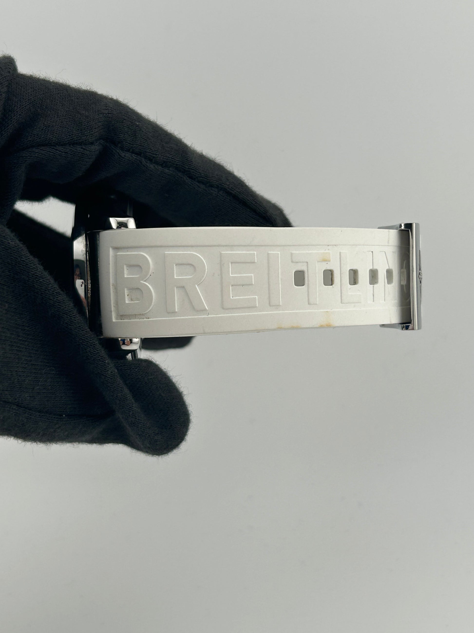 Breitling Galactic Unitime Black Dial on Rubber Strap Ref. WB3510 Complete — view 5