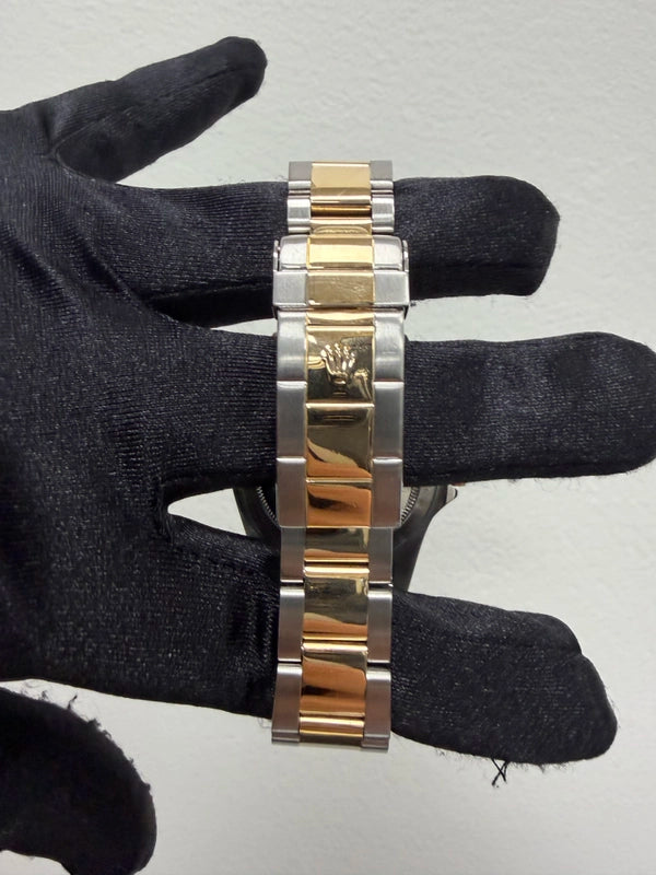 Rolex Submariner Black Dial on Oyster Ref 16613 with Papers 2000