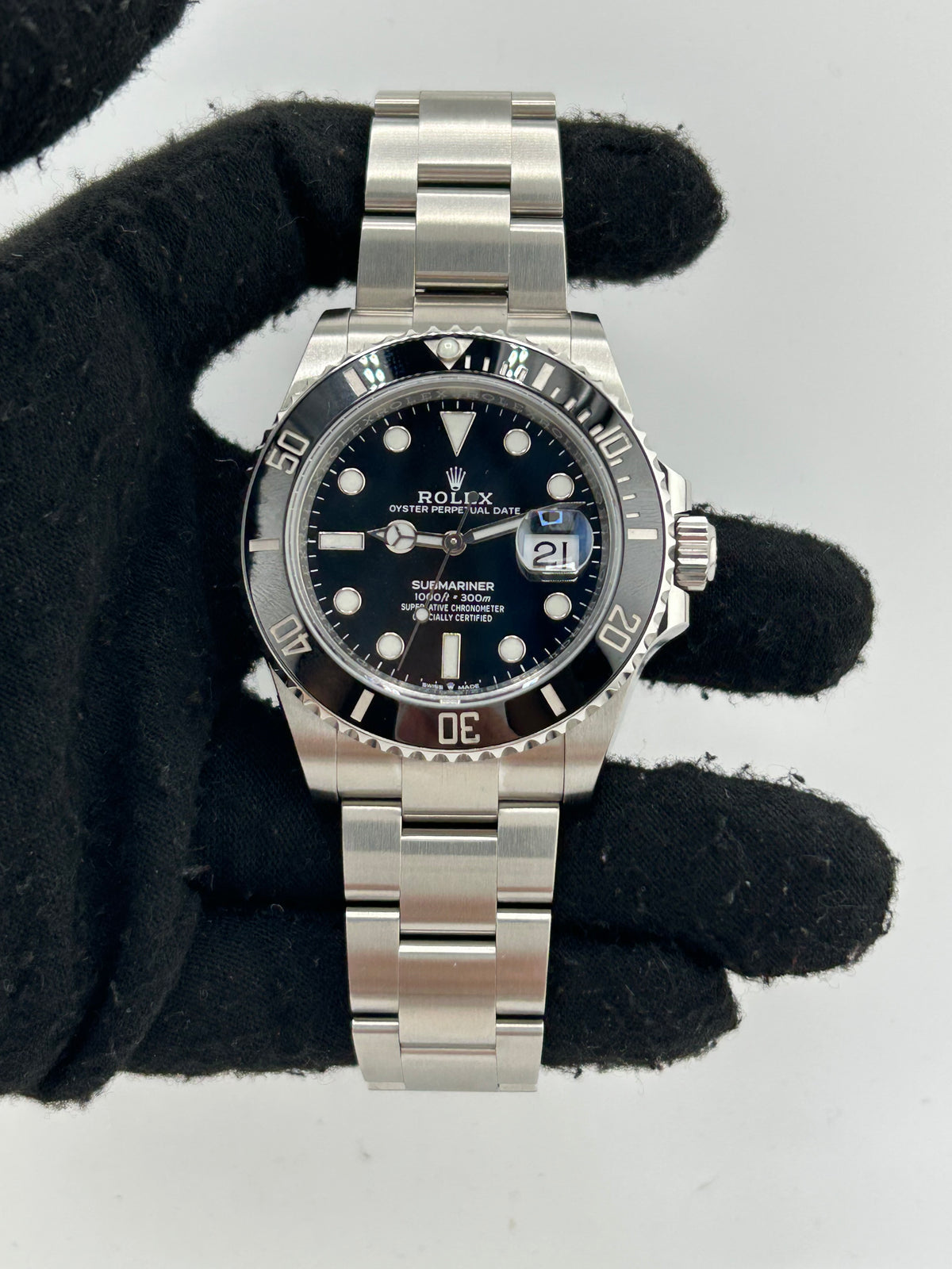 Rolex Submariner Black Dial on Oyster Bracelet Ref. 126610LN Card 2021 — view 2