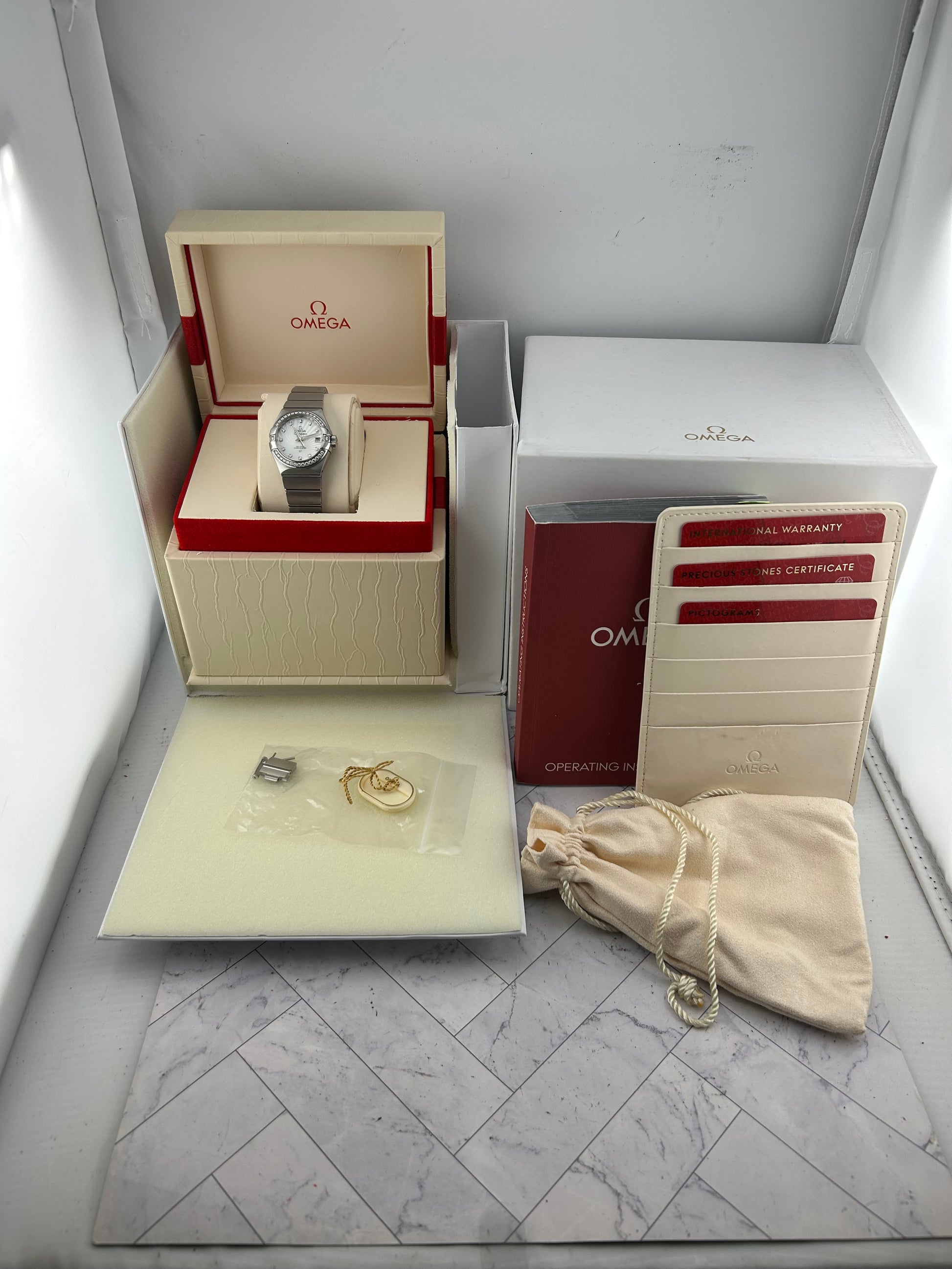 Omega Constellation White M.O.P. Diamond Dial on Steel Ref. 123.15.27.20.55.001 Card 2022 — view 7