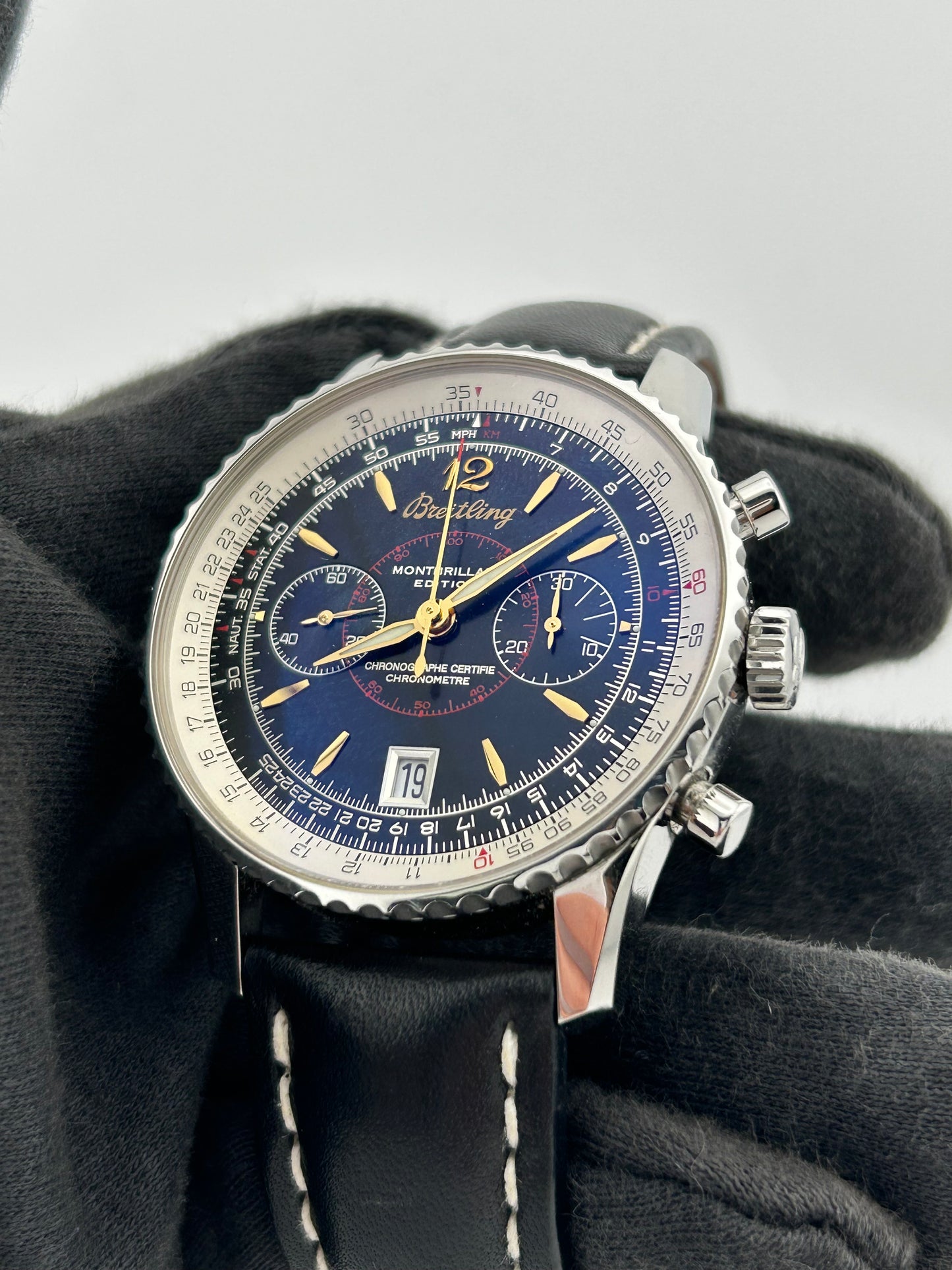 Breitling Montbrillant Edition Black Dial on Black Leather Strap Ref. A48330/A483B76NP Papers 2006 — view 3