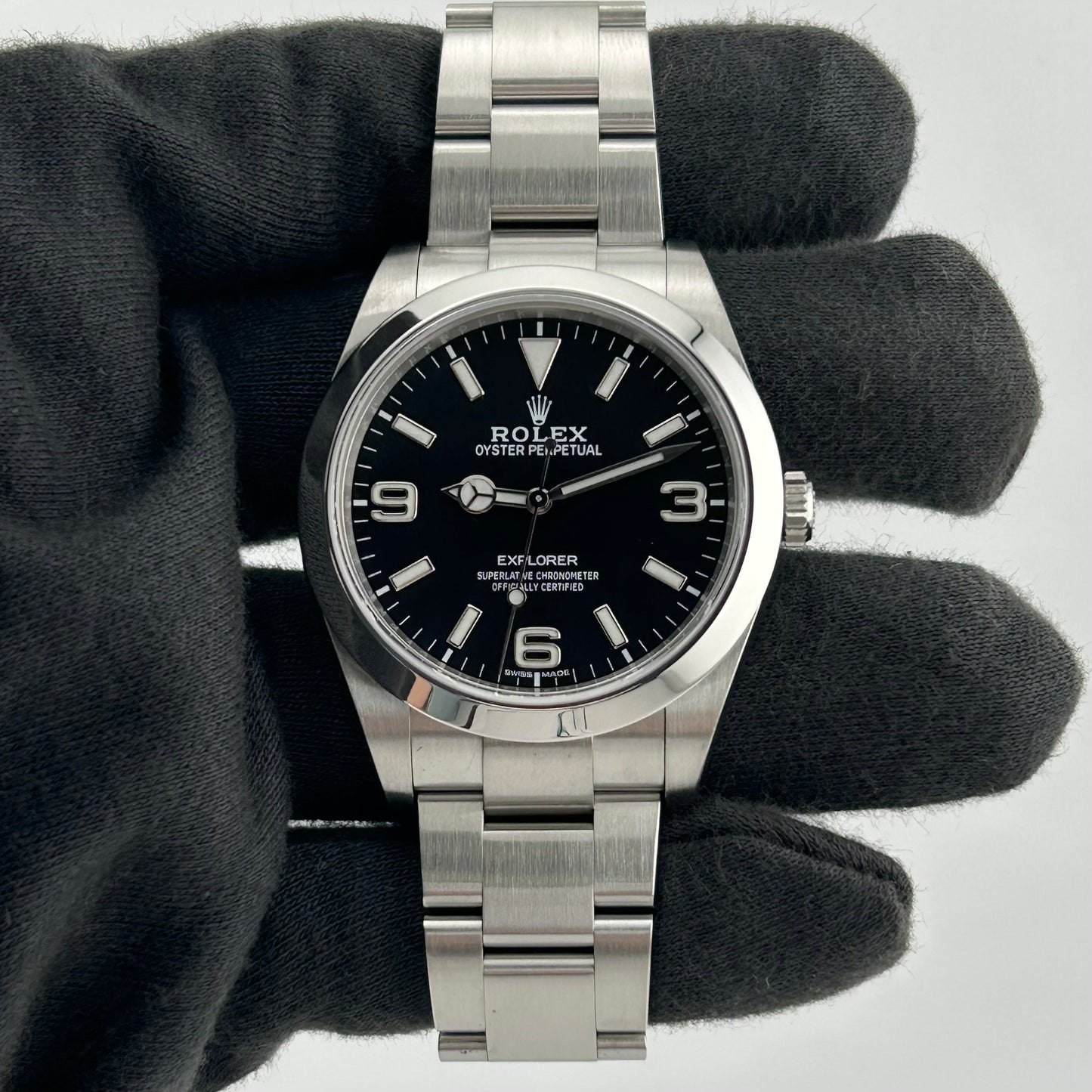 Rolex Explorer I Black Dial on Oyster Ref. 214270 Card 2016 — view 2