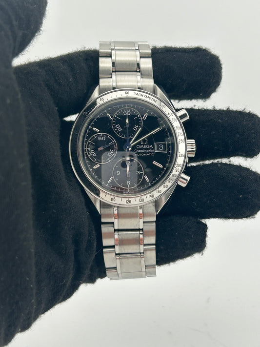 Omega Speedmaster Black Dial on Stainless Steel Bracelet Ref. 3513.50.00 — view 2