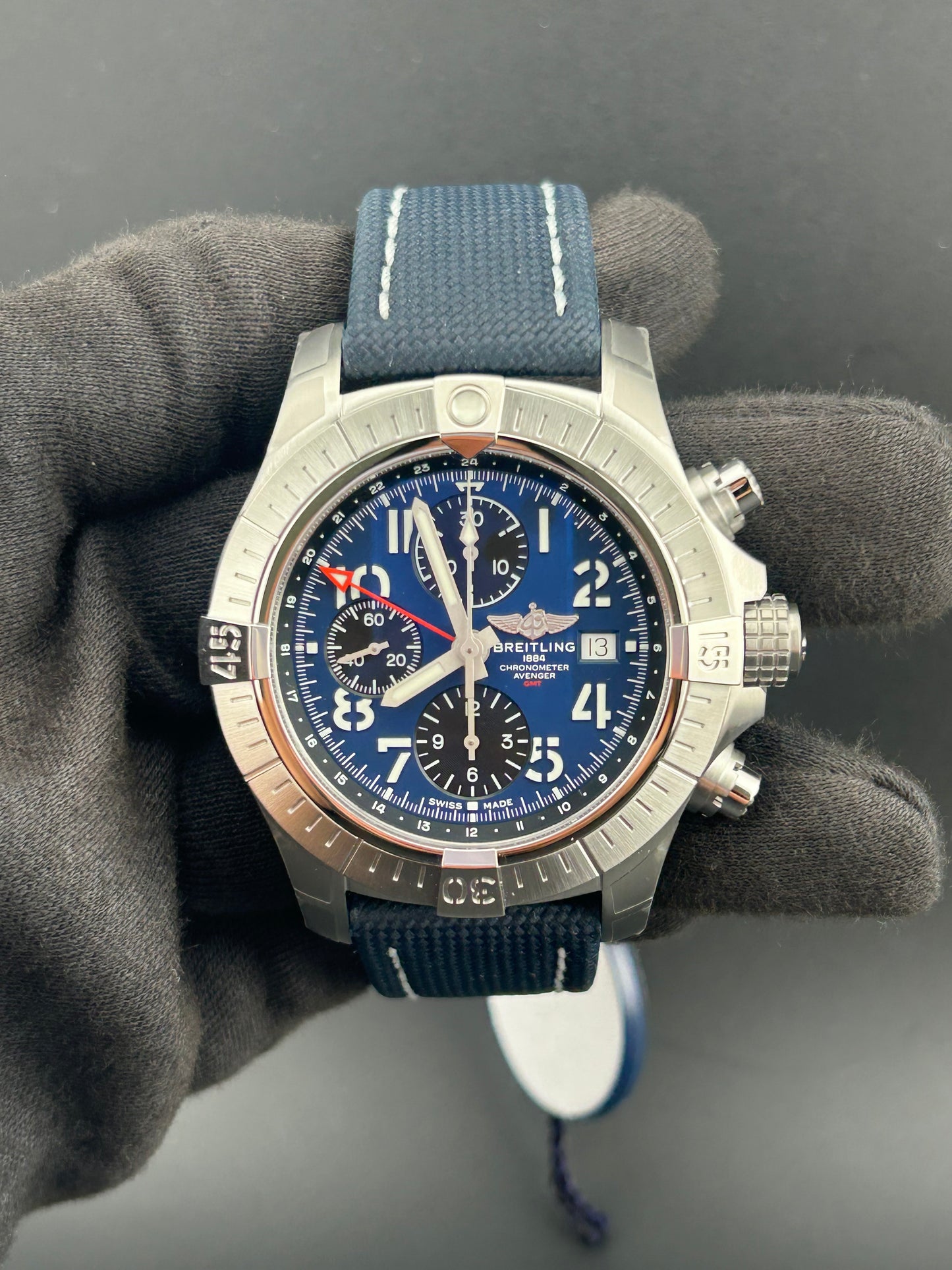 Breitling Avenger Chronograph GMT Blue Arabic Chronograph Dial on Brushed Ref. A24315101C1X1 Card 2023 — view 2