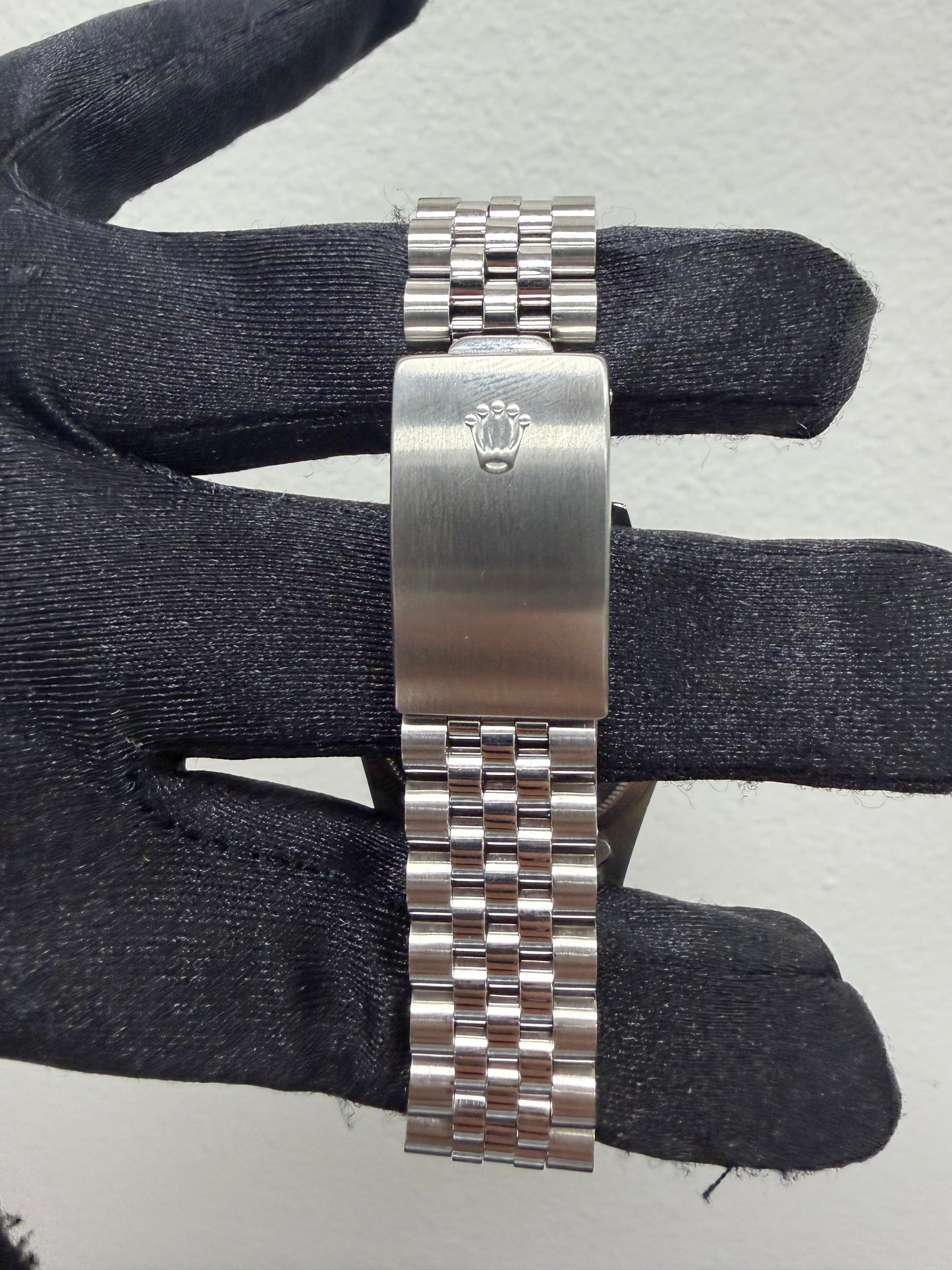 Rolex Datejust Silver Stick Dial on D Link Jubilee Ref. 16220 1988 — view 3