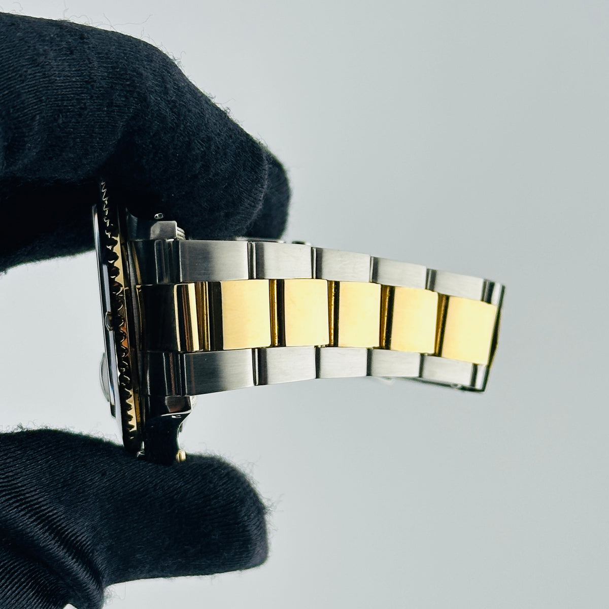 Rolex Submariner Blue Dial on Oyster Bracelet Ref. 16613 2002 — view 5
