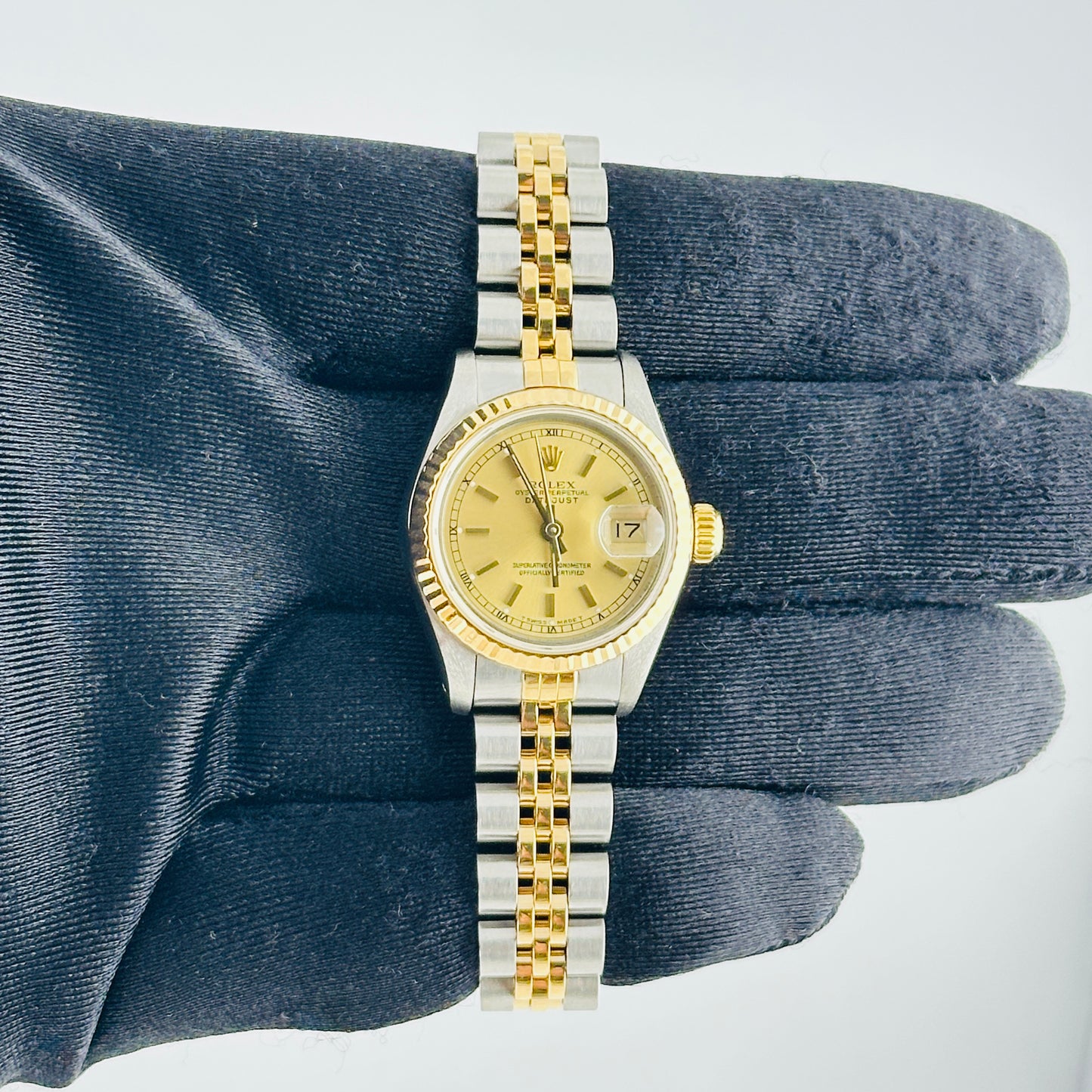 Rolex Datejust Lady Champagne Stick Dial on D Link Jubilee Ref. 69173 Papers 1989 — view 2