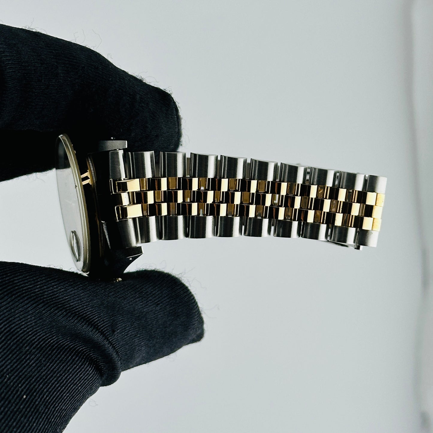 Rolex Datejust Gold Anniversary Diamond Dial Dial on Jubilee Ref. 16233G 1991 — view 5