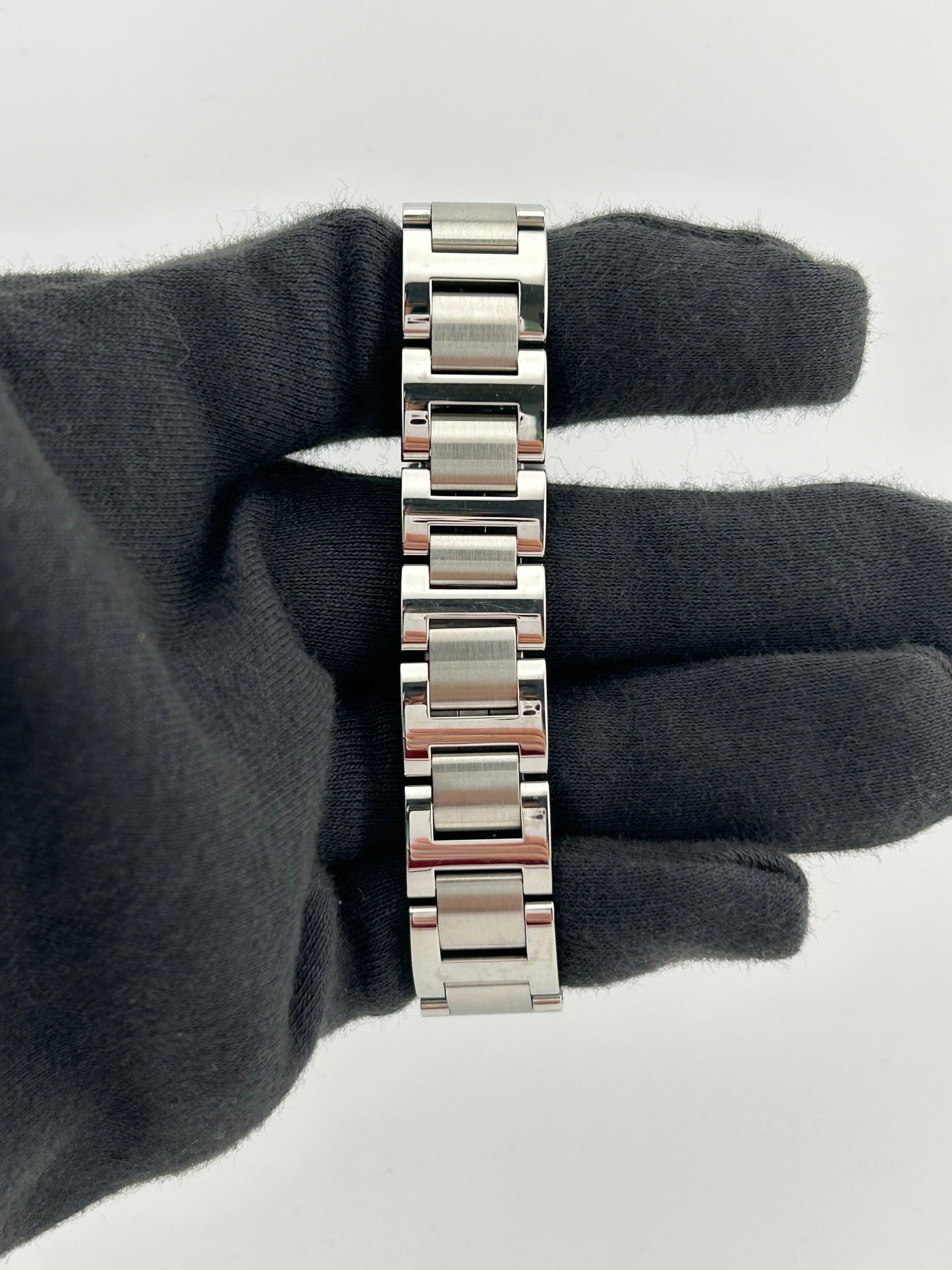 Cartier Ballon Bleu Silvered Opaline Dial on Bracelet Ref. W69010Z4 Papers 2016 — view 4