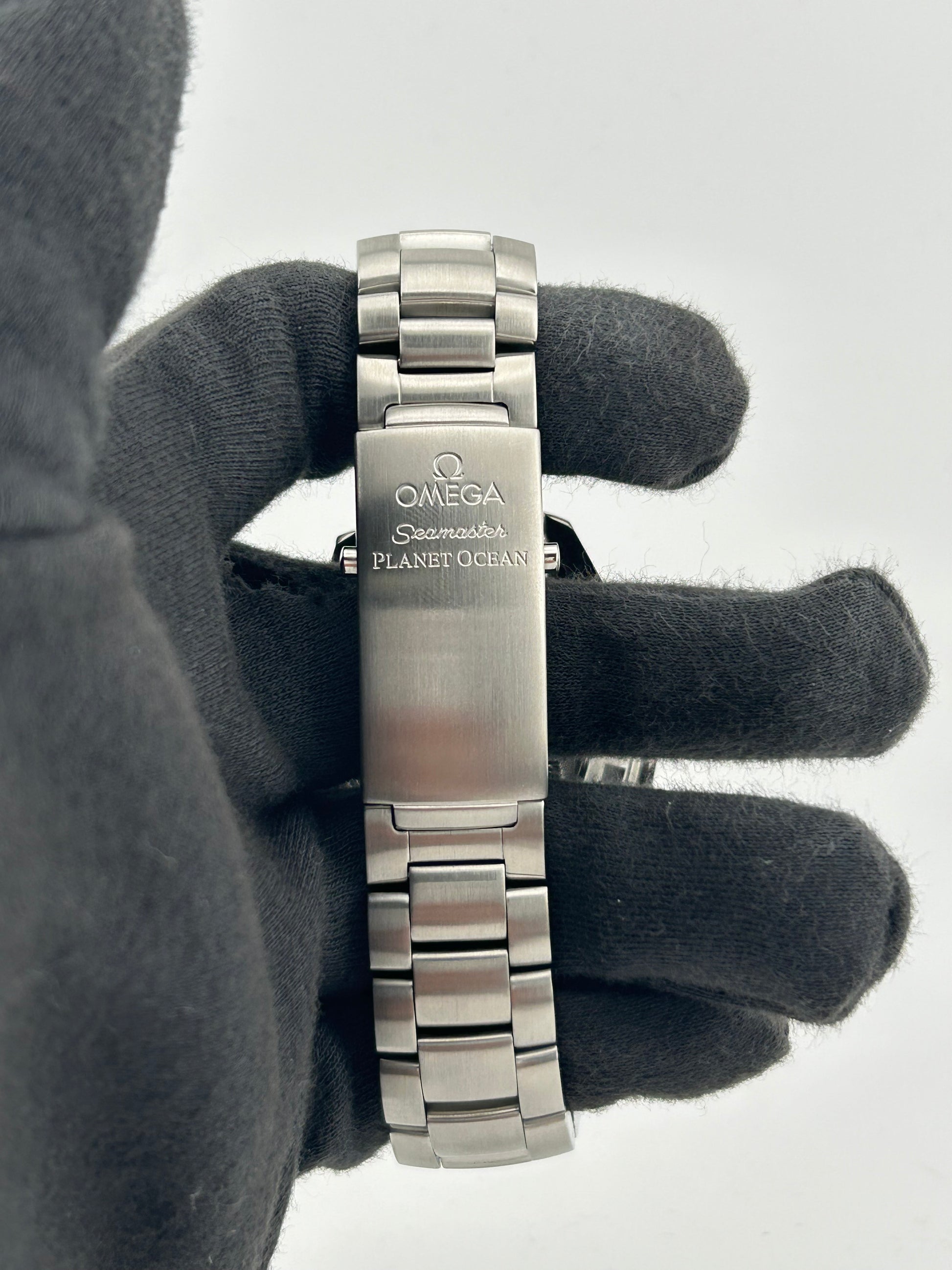 Omega Seamaster Planet Ocean Black Dial on Stainless Steel Bracelet Ref. 2209.50.00 Card — view 4