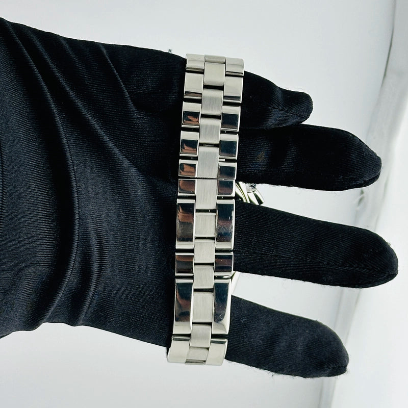 Cartier Roadster XL Chrono Silver Roman Numerals Dial on Stainless Steel Bracelet Ref 2618