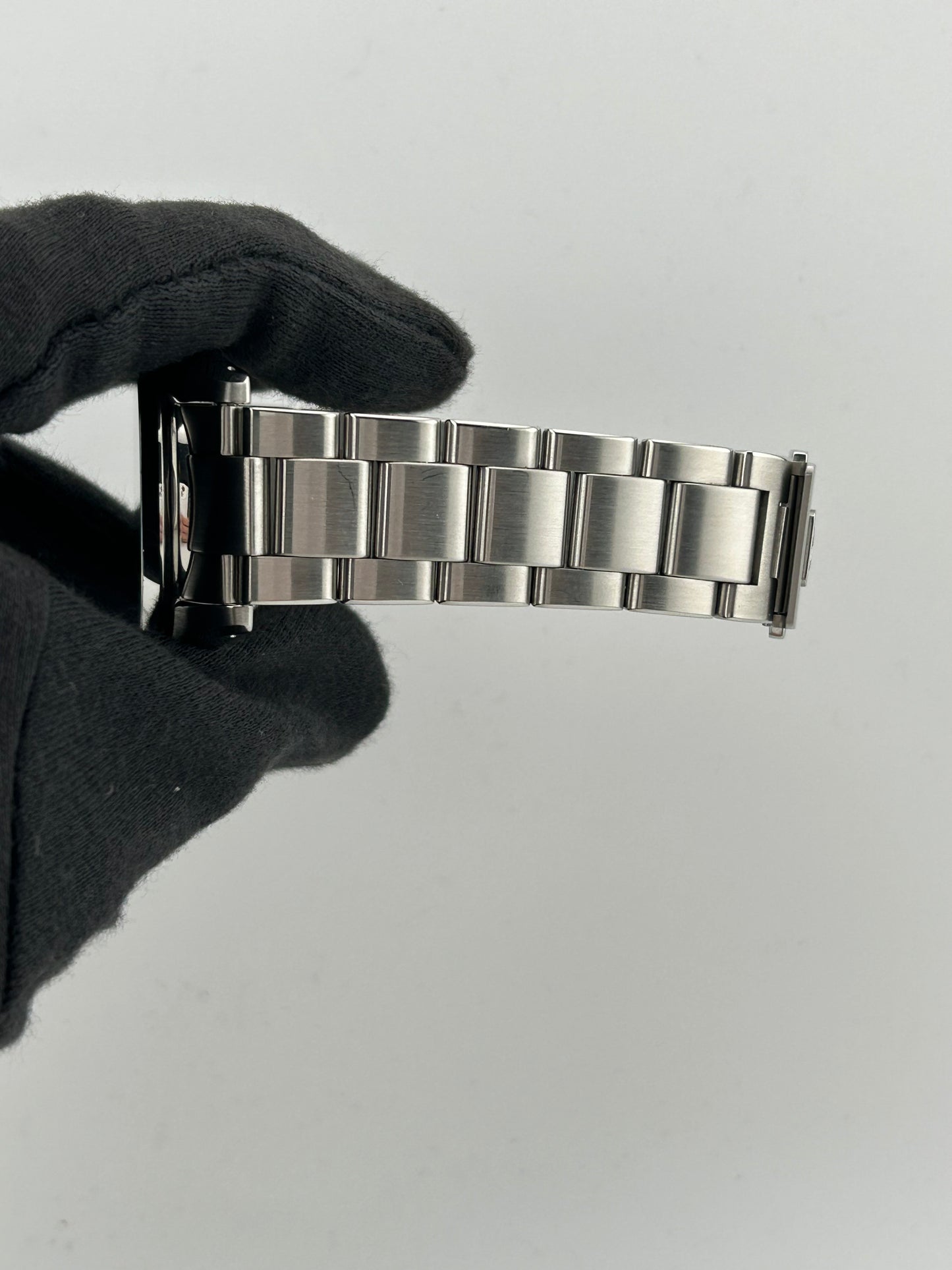 Grand Seiko Heritage Blue Index Dial on Stainless Steel Bracelet Ref. SBGV025 — view 5