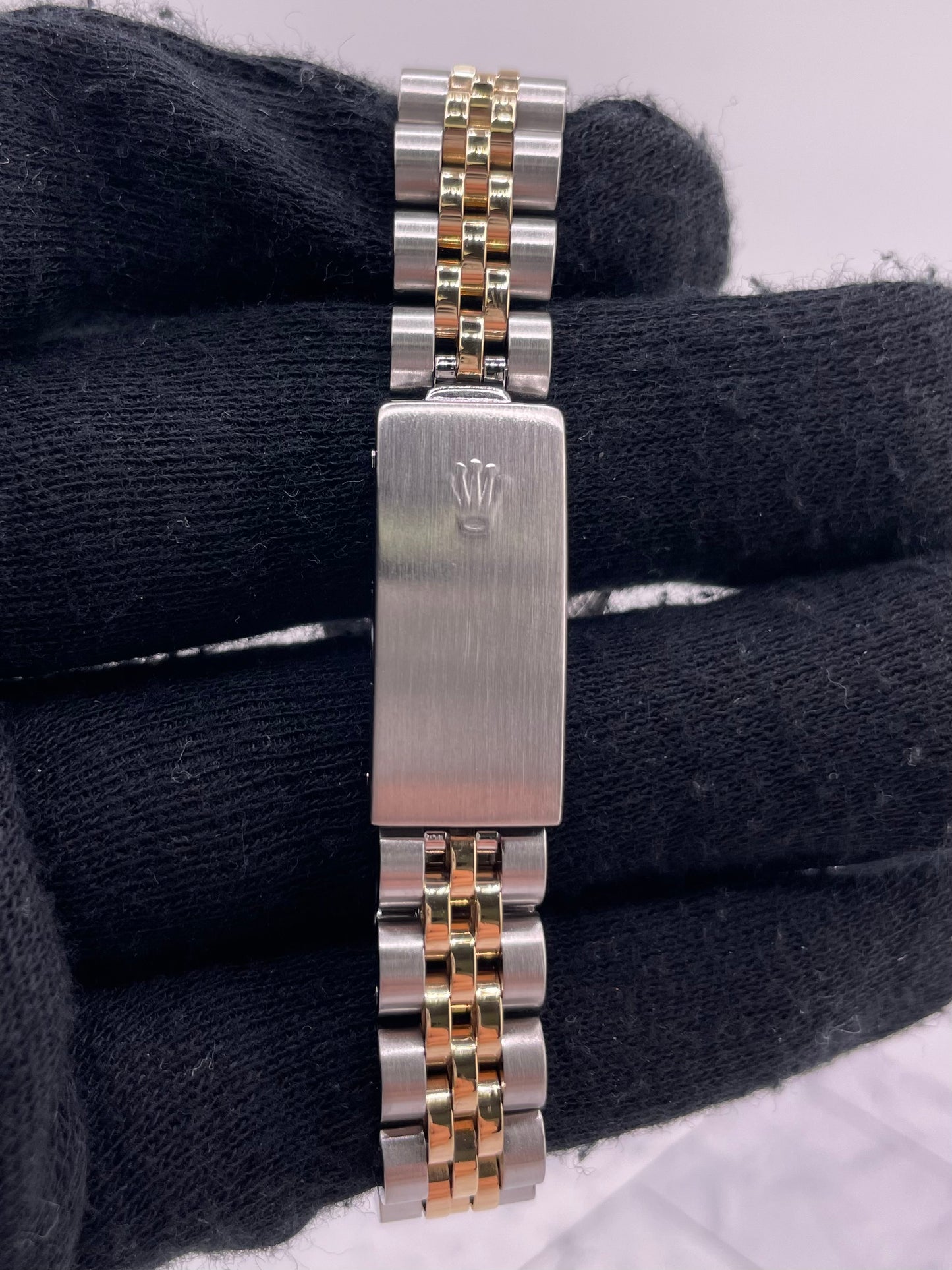 Rolex Datejust Lady Champagne Stick Dial on Jubilee Ref. 69173 Papers 1985 — view 4