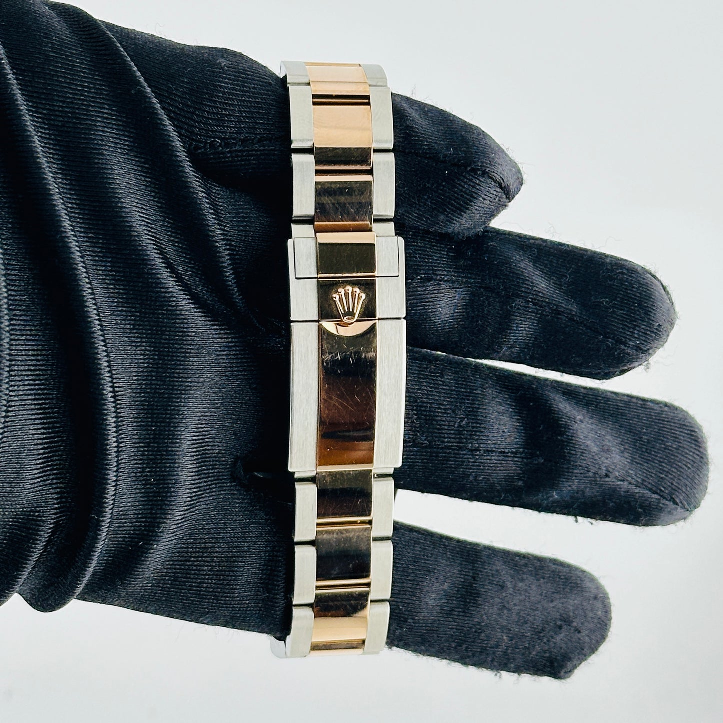 Rolex GMT-Master II "Root Beer" Black Dial on Oyster Bracelet Ref. 126711CHNR Card 2024 — view 4