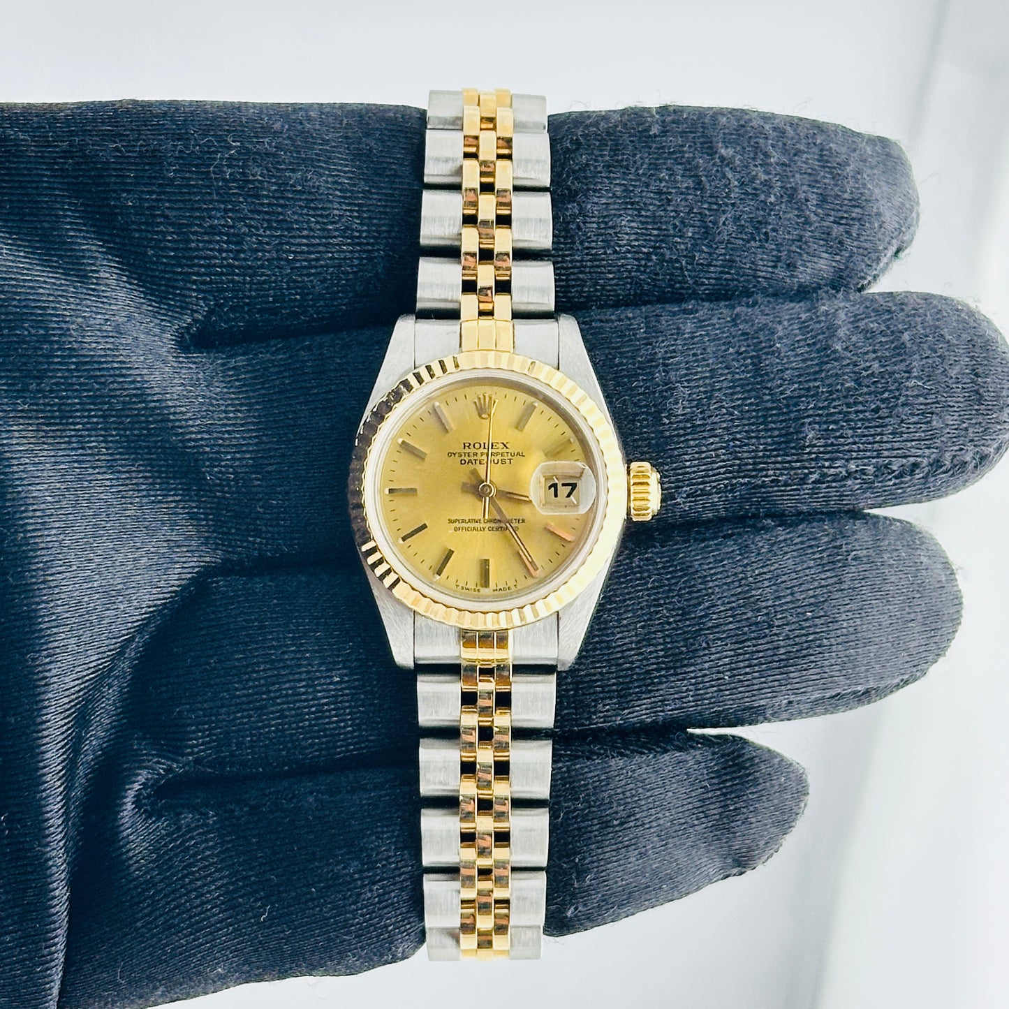 Rolex Datejust Lady Champagne Stick Dial on D Link Jubilee Bracelet Ref. 69173 1994 — view 2