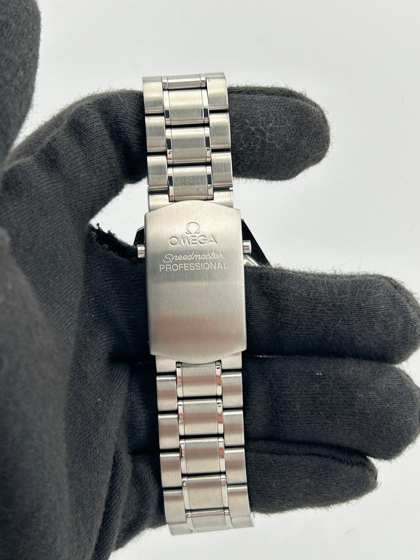 Omega Speedmaster Moon to Mars Black Dial on Stainless Steel Bracelet Ref. 3577.50 — view 4