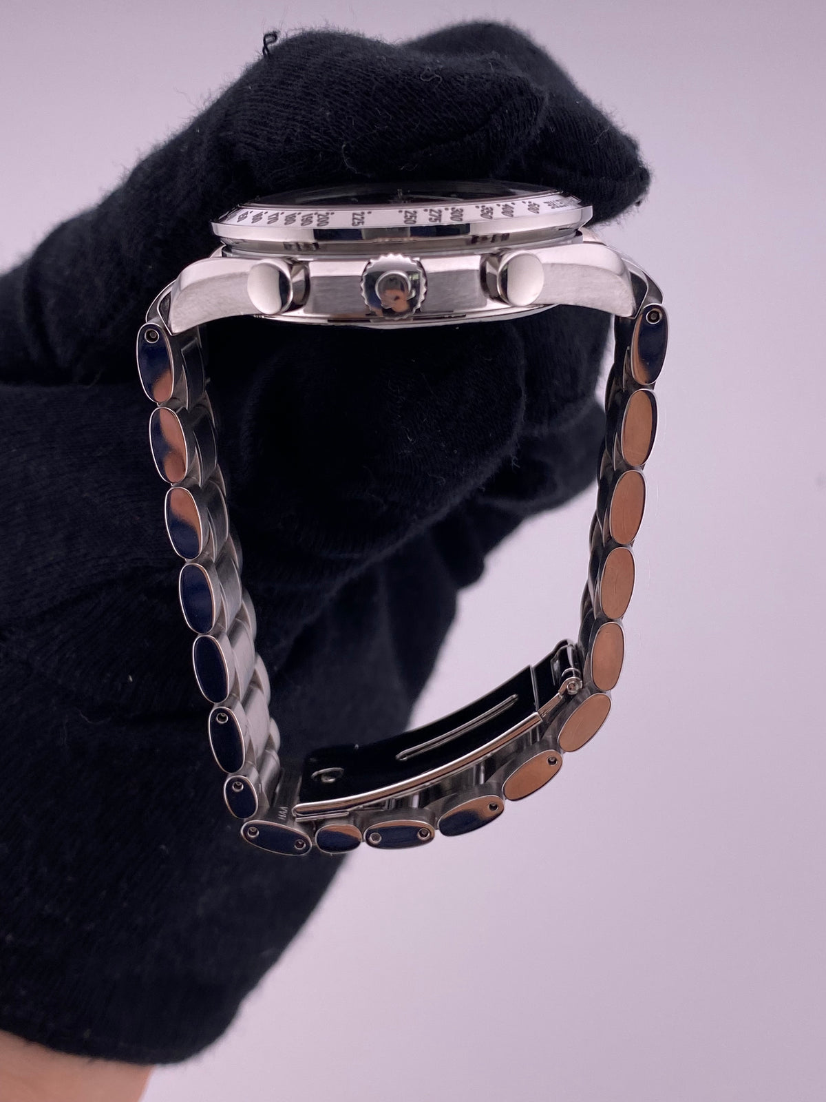 Omega Speedmaster Black Dial on Stainless Steel Bracelet Ref. 3513.5 — view 6