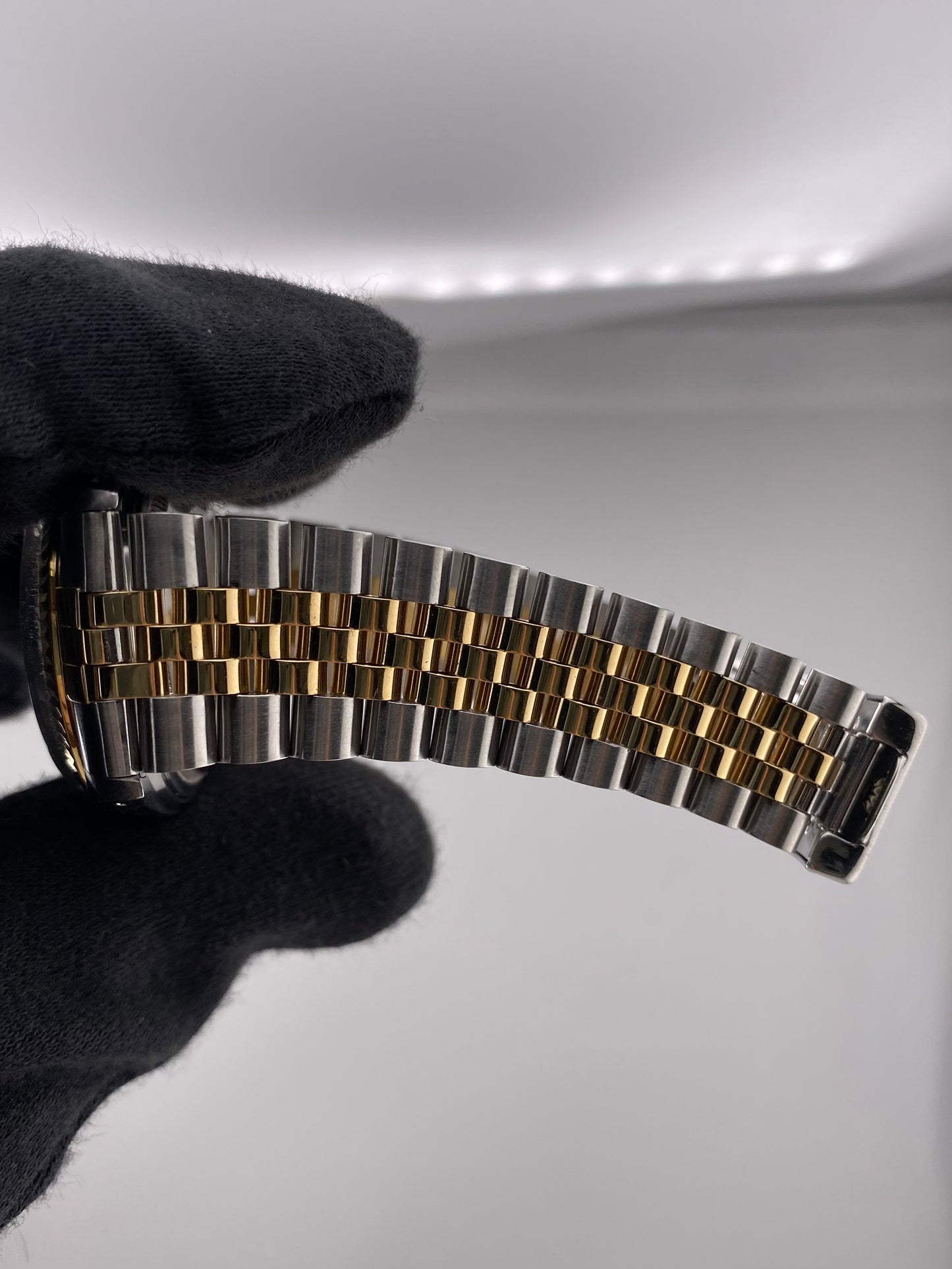Rolex Datejust Champagne Stick Dial on D Link Jubilee Bracelet Ref. 16013 1987 — view 5