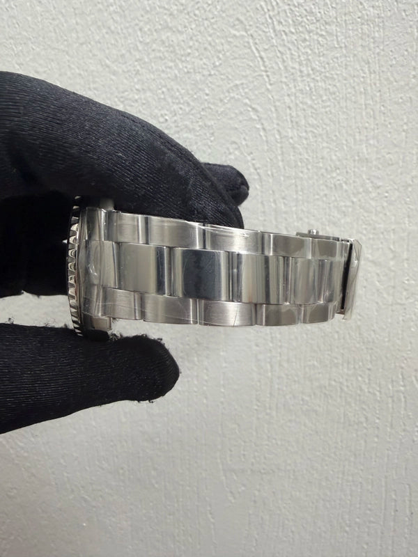 Breitling Superocean Automatic Blue Dial on Bracelet Ref A17376211C1A1 with Card 2025