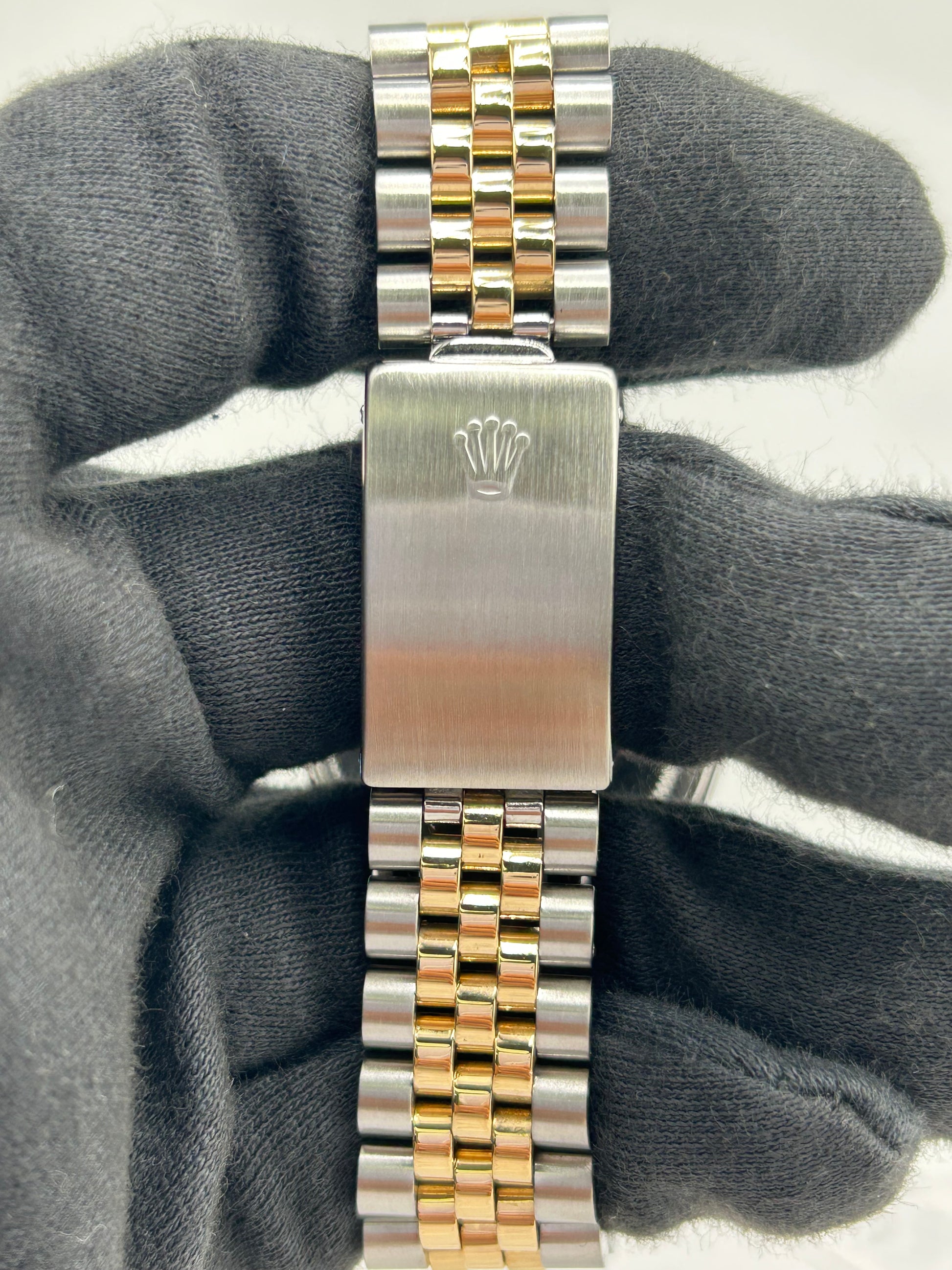Rolex Datejust Champagne Diamond Dial on D Link Jubilee Bracelet Ref. 16013 Papers Open Date — view 4