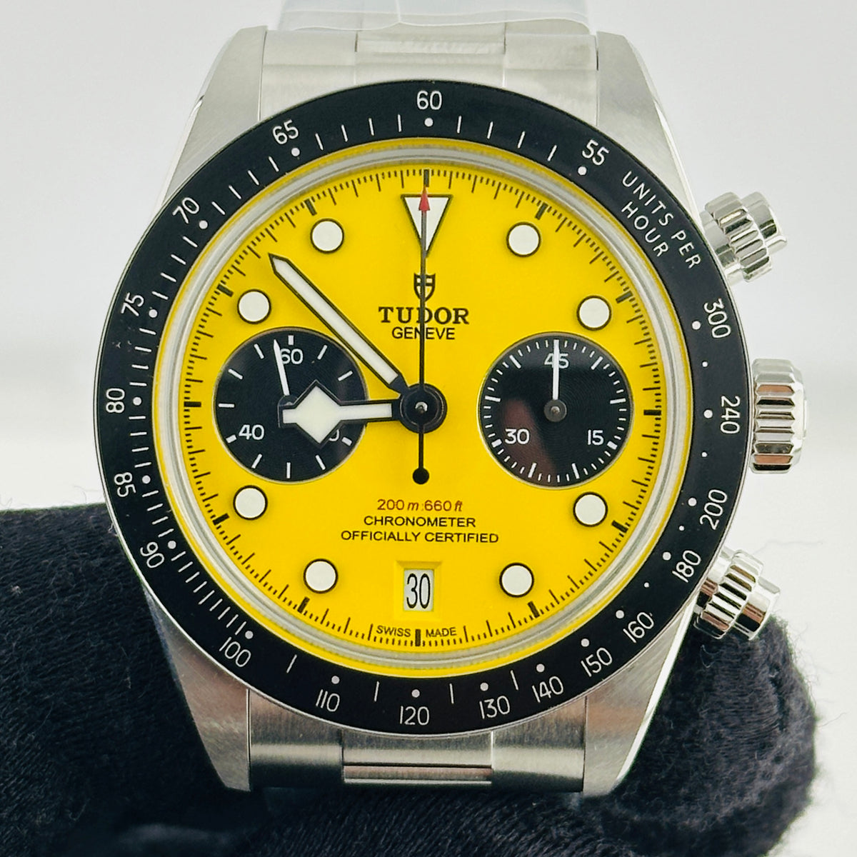 Tudor Black Bay Chrono Yellow With Black Sub Counters Dial on Stainless Steel Bracelet Ref. M79310N-0001 Complete 2026 — view 3