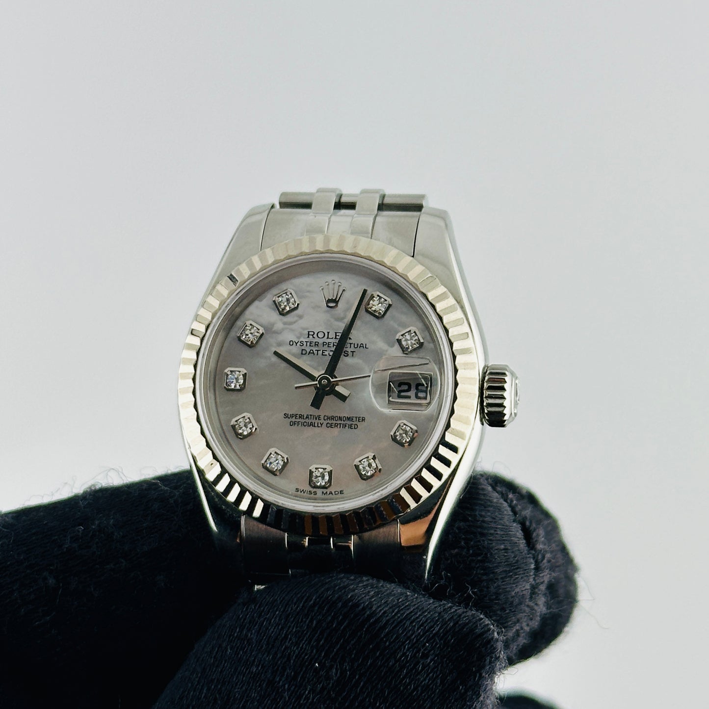 Rolex Datejust Lady White Mop Diamond Dial on Jubilee Hidden Clasp Bracelet Ref. 179174 2006 — view 3