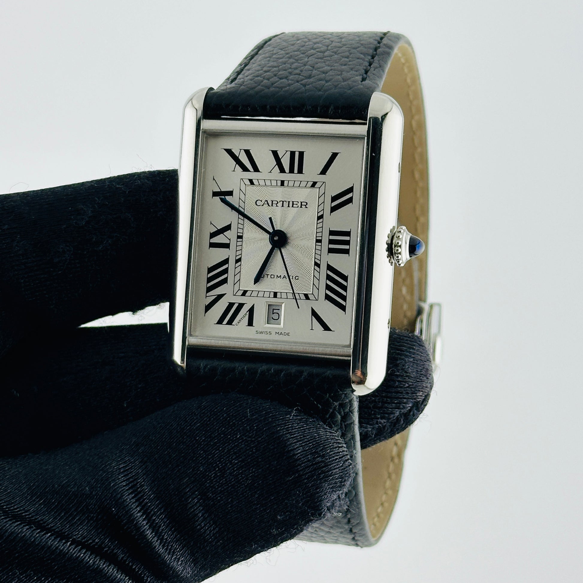Cartier Tank Must XL Silver Roman Dial on Leather Strap Ref. 4490/WSTA0040 Card 2024 — view 3