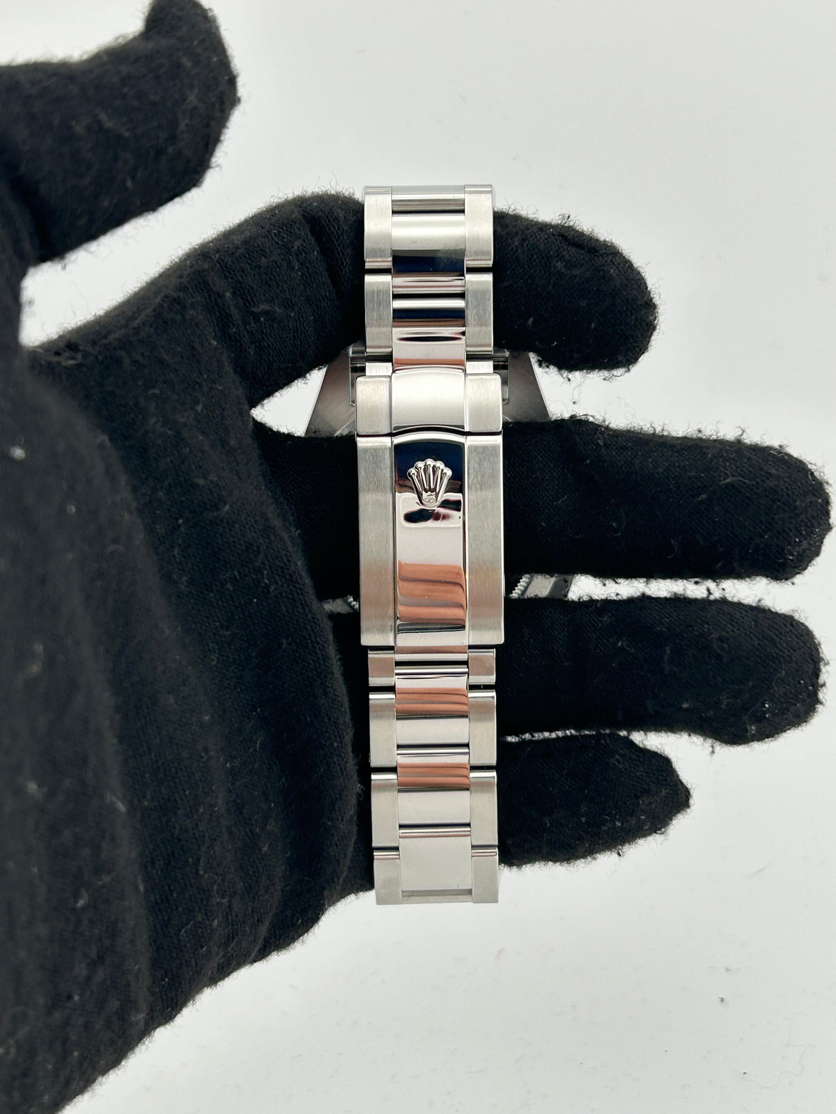 Rolex Datejust II Silver Diamond Dial on Oyster Steel Bracelet Ref. 116334 Card 2021 — view 4