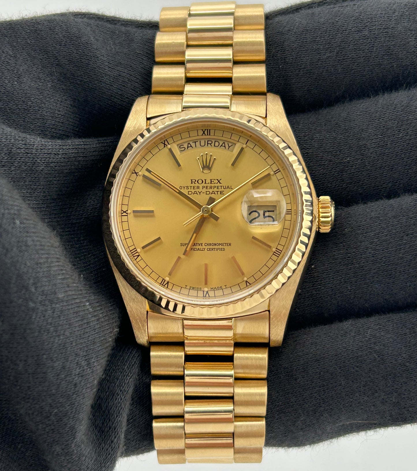Rolex Day Date 36 Champagne Dial on President Ref. 18038 Papers 1981 — view 2