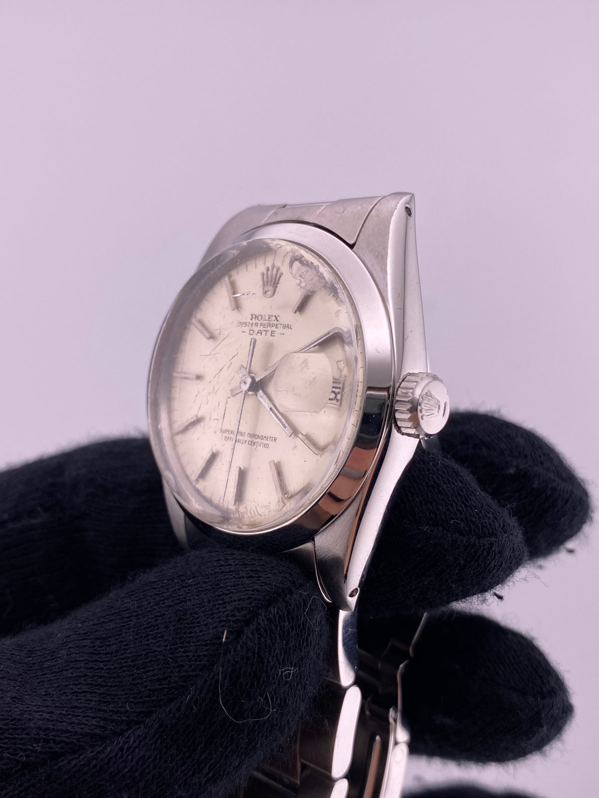 Rolex Oyster Perpetual Date Silver Stick Dial on Oyster Steel Bracelet Ref. 1500 1966 — view 3