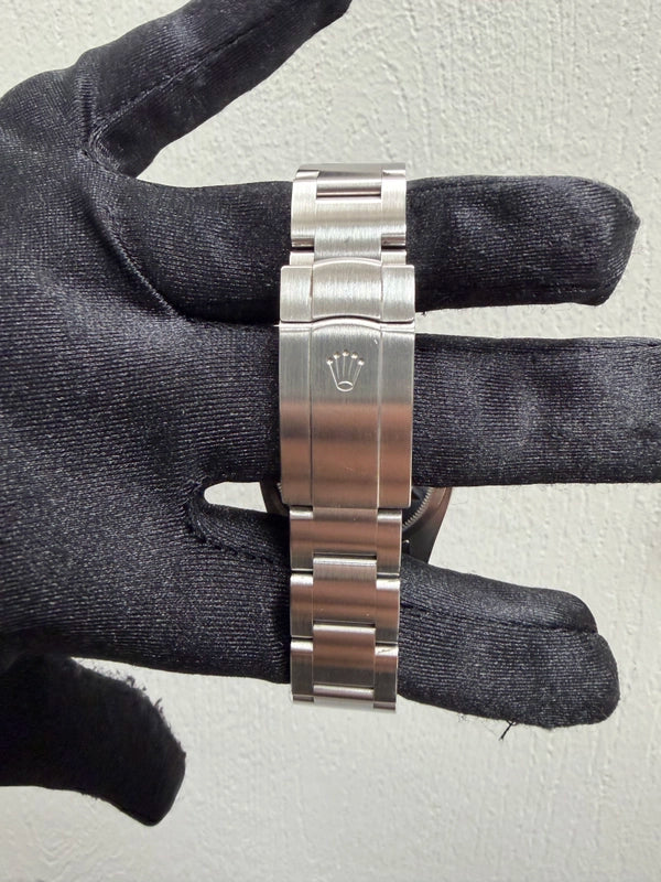 Rolex Oyster Perpetual White Grape Dial on Oyster Ref 116000 with New Style Card White 2020