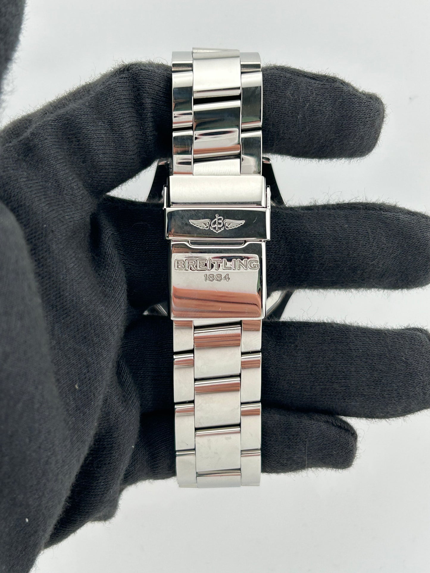 Breitling Superocean Abyss Black Orange Dial on Stainless Steel Ref. A17364 — view 4