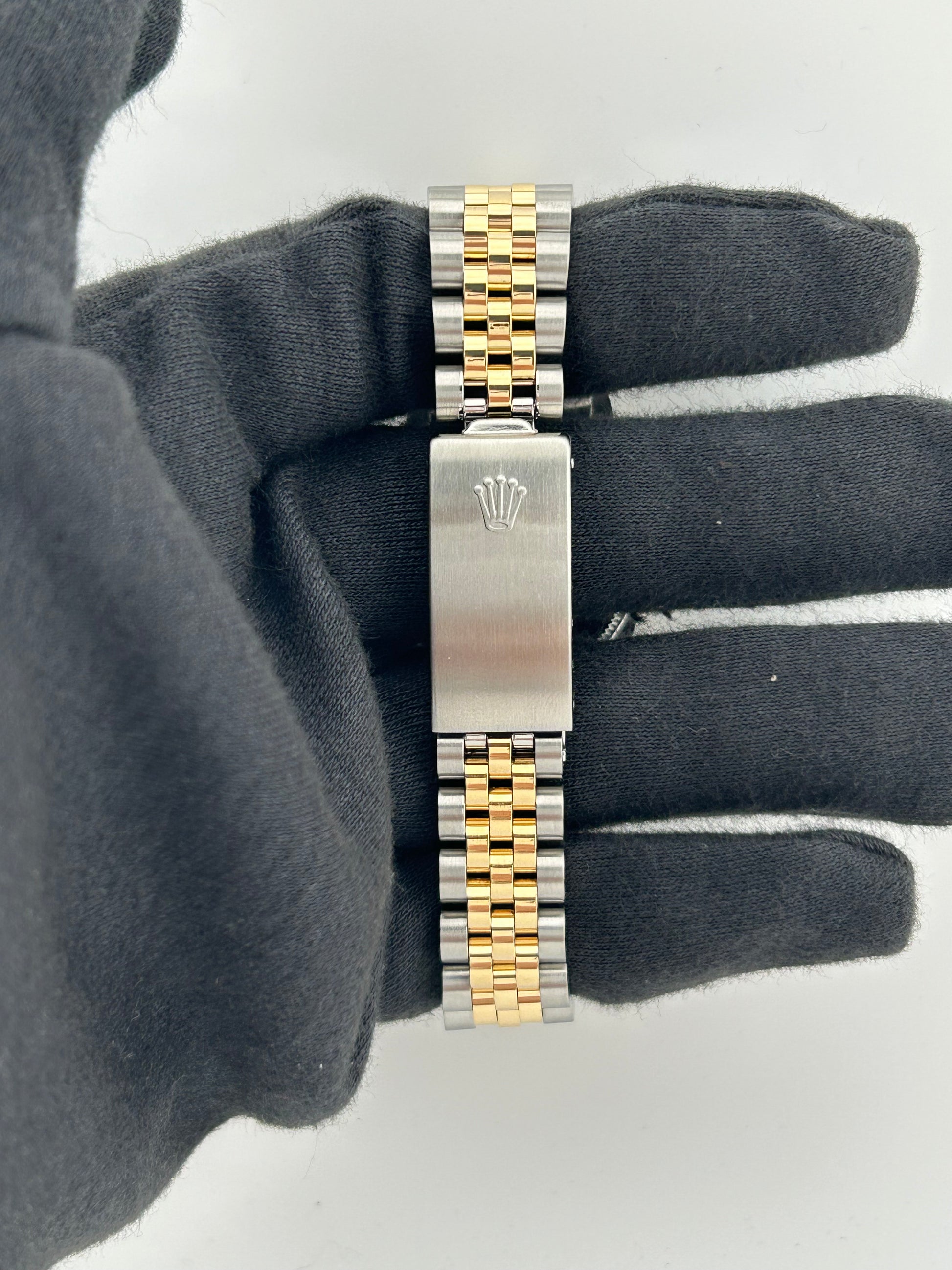 Rolex Datejust Champagne Stick Dial on D Link Jubilee Bracelet Ref. 68273 1984 — view 4