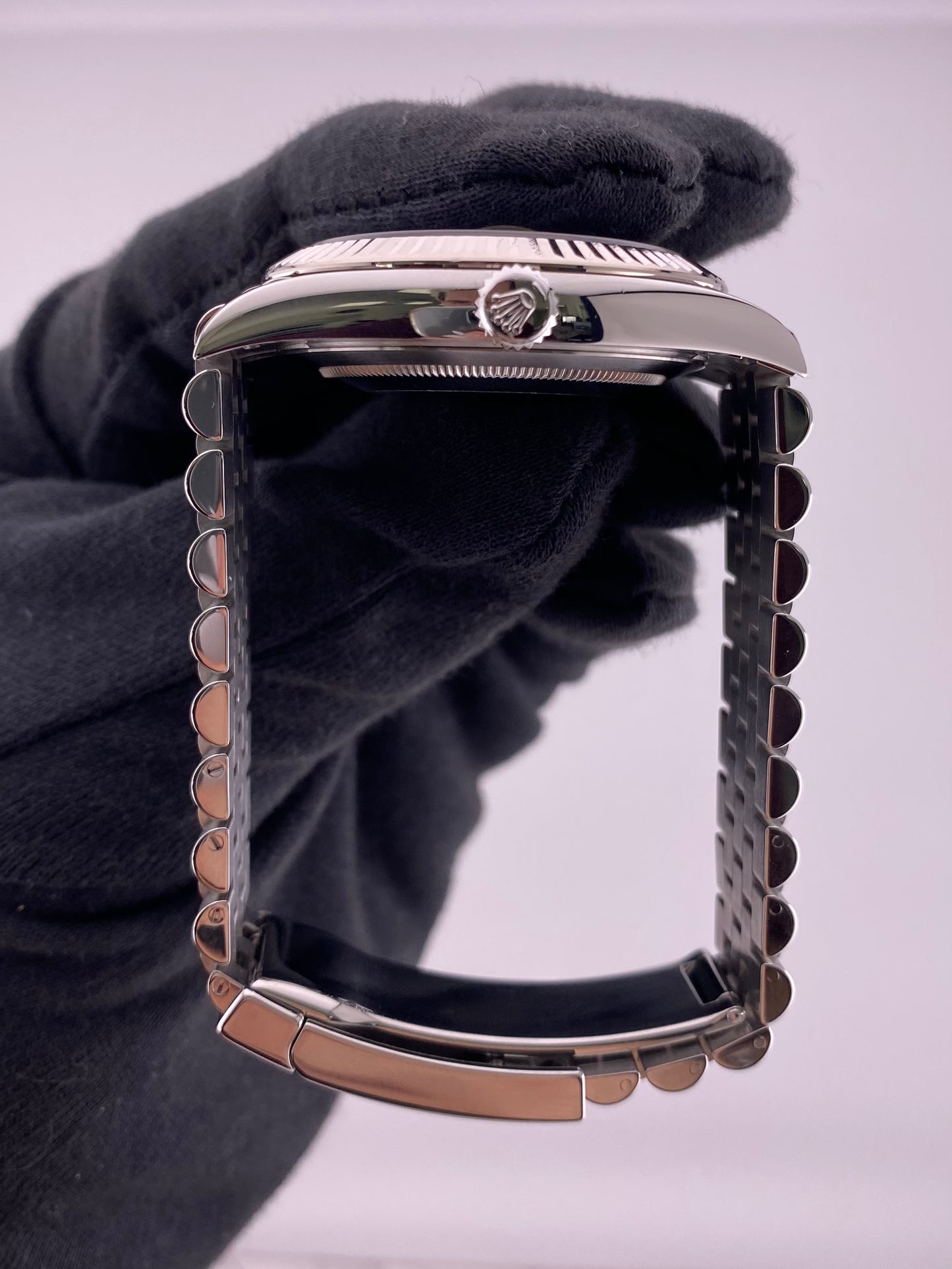 Rolex Datejust 41 Blue Roman Dial on Jubilee Ref. 126334 Card 2019 — view 6