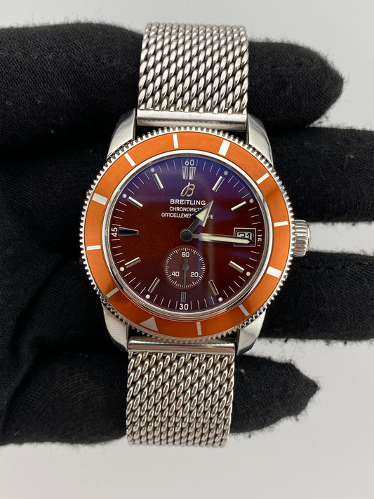 Breitling Superocean Heritage Brown Dial on Stainless Steel Bracelet Ref. A37320/A372Q430CA Complete 2011 — view 2