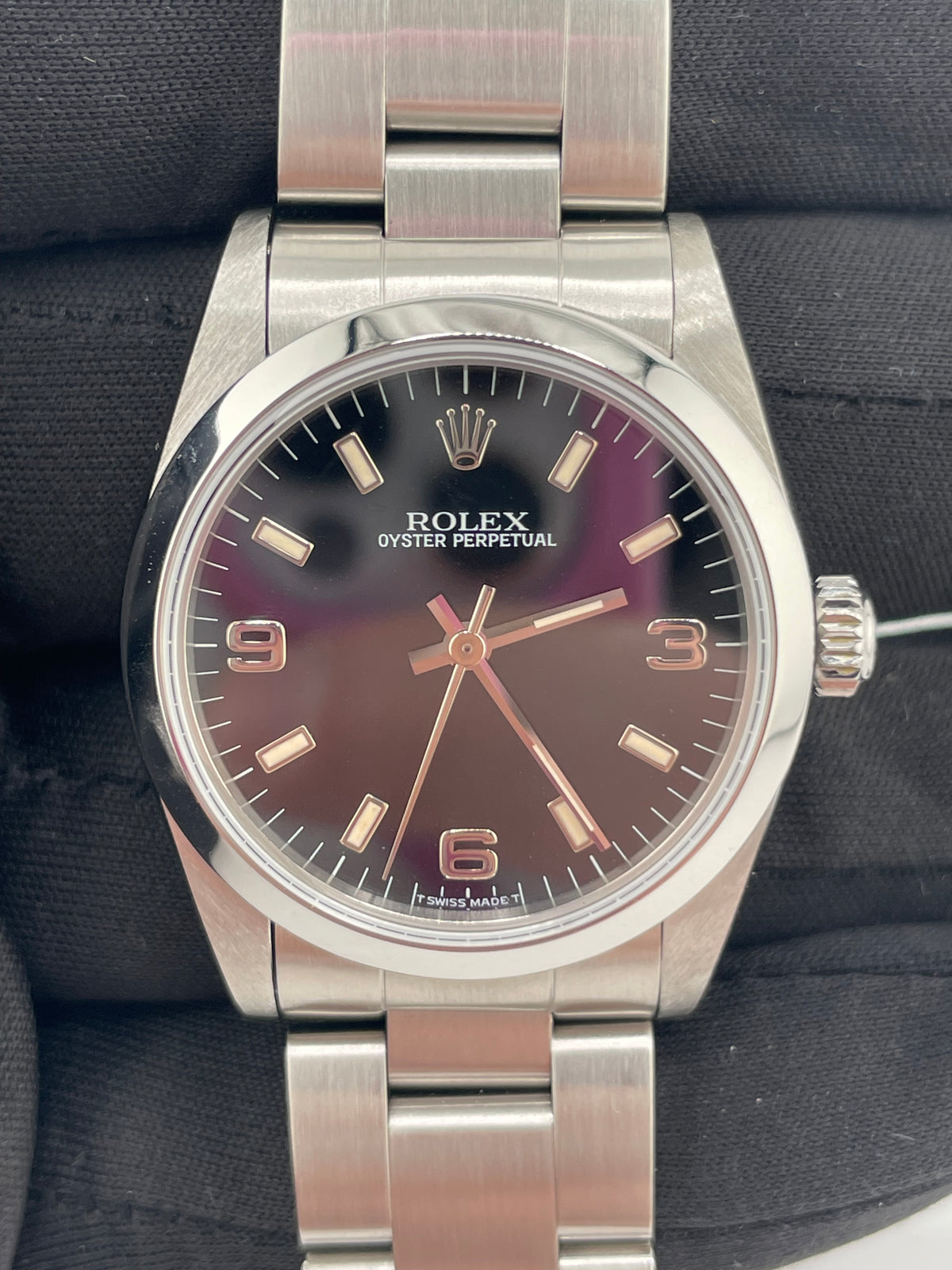 Rolex Oyster Perpetual Black Dial on Oyster Ref. 77080 — view 2
