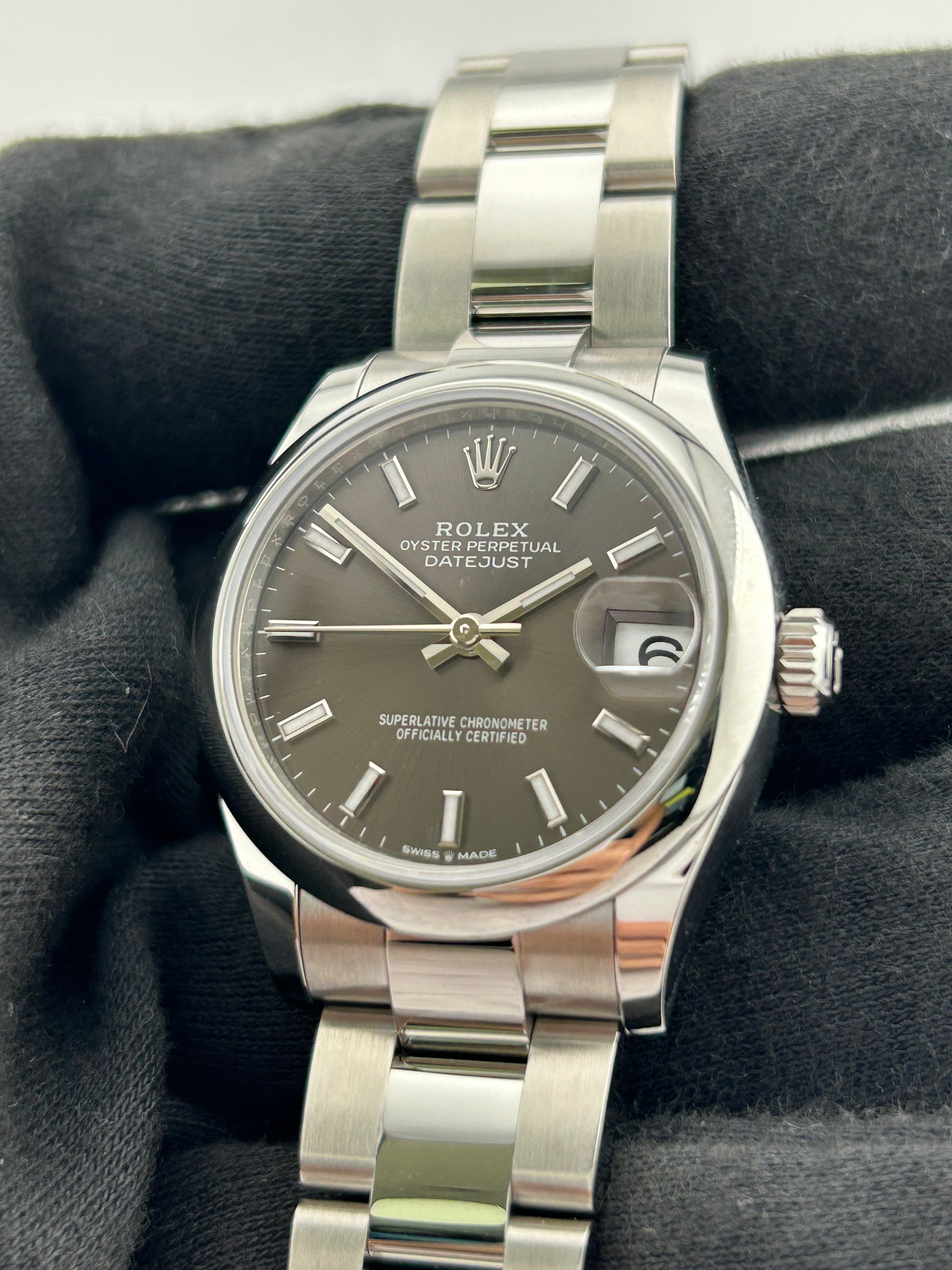 Rolex Datejust 31 Dark Grey Index Dial on Oyster Bracelet Ref. 278240 Card 2026 — view 3