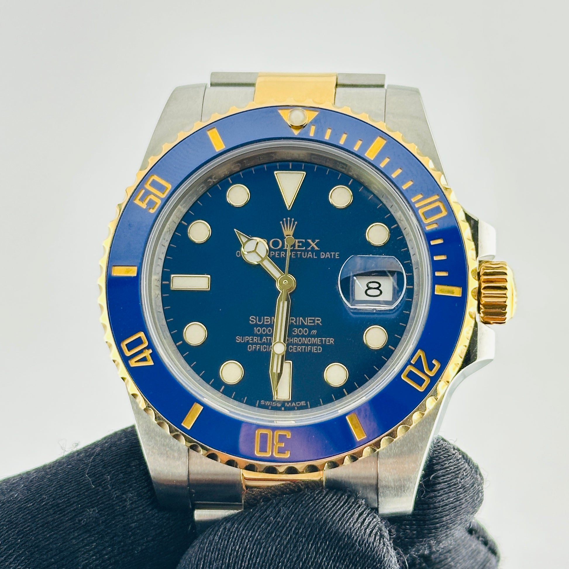 Rolex Submariner Blusey Blue Dial on Oyster Ref. 116613LB Card 2010 — view 3
