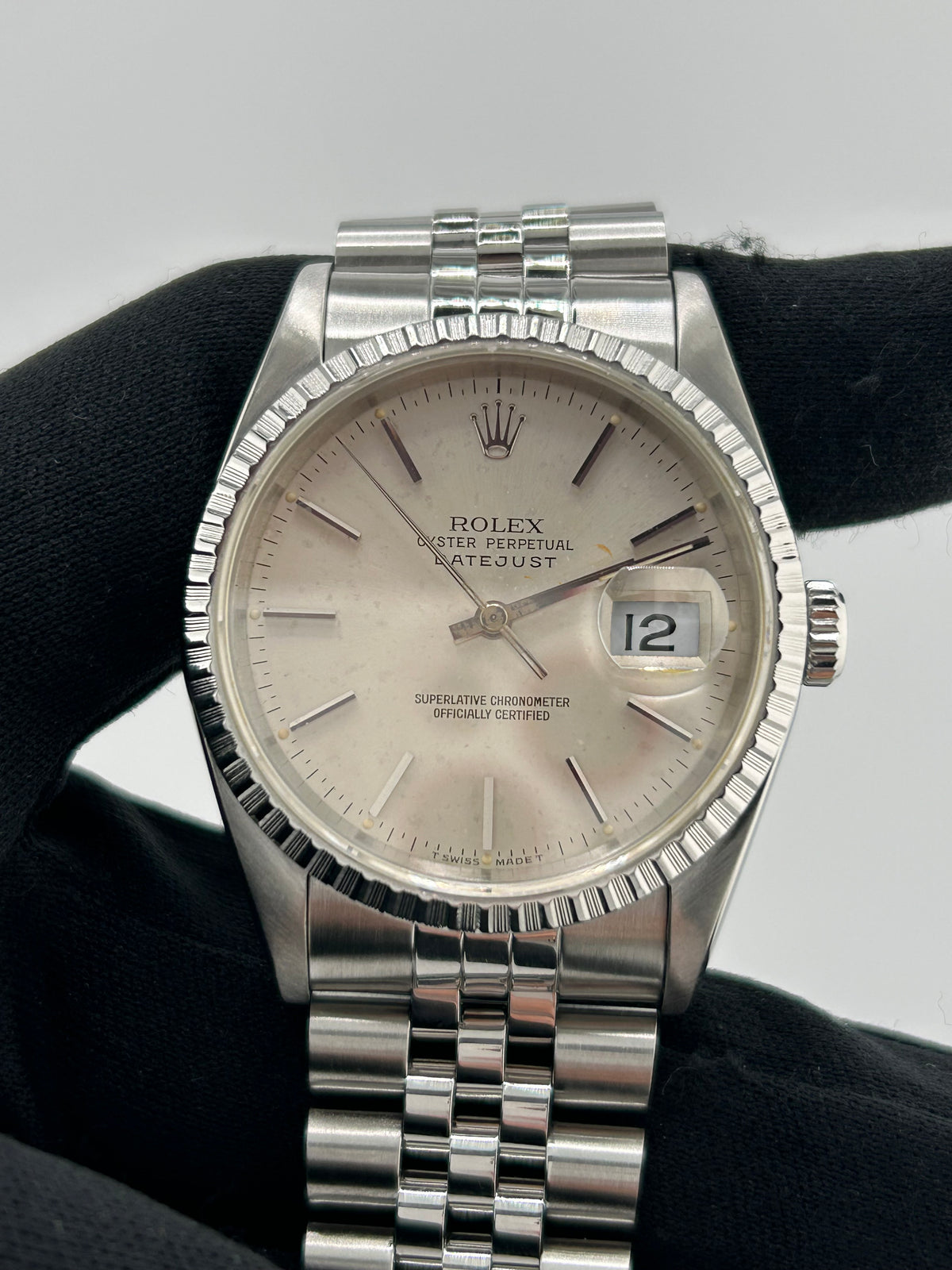 Rolex Datejust Silver Stick Dial on Jubilee D Link Bracelet Ref. 16220 1992 — view 3