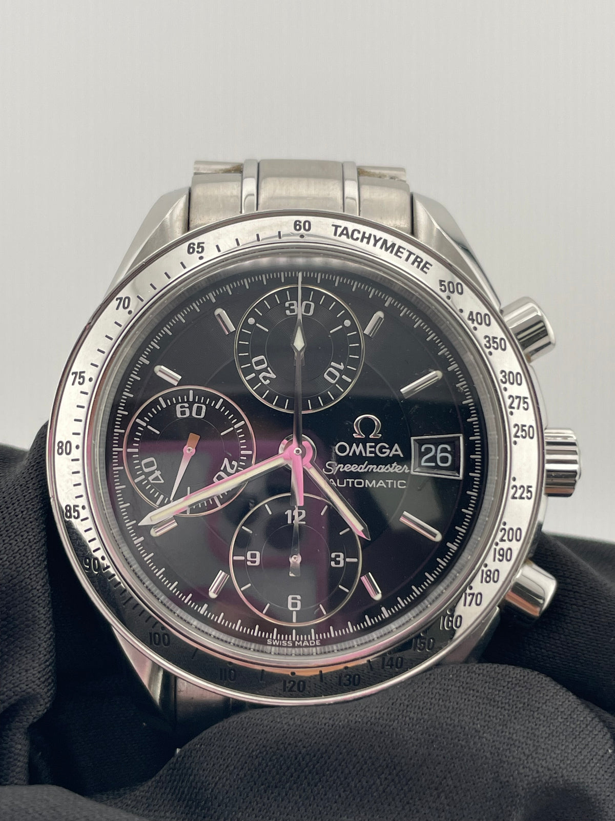 Omega Speedmaster Black Dial on Stainless Steel Bracelet Ref. 3513.50 Card 2004 — view 3