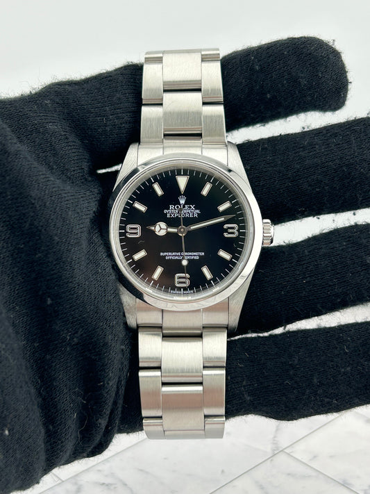 Rolex Explorer I Black Dial on Oyster Ref. 114270 Papers 2003 — view 2