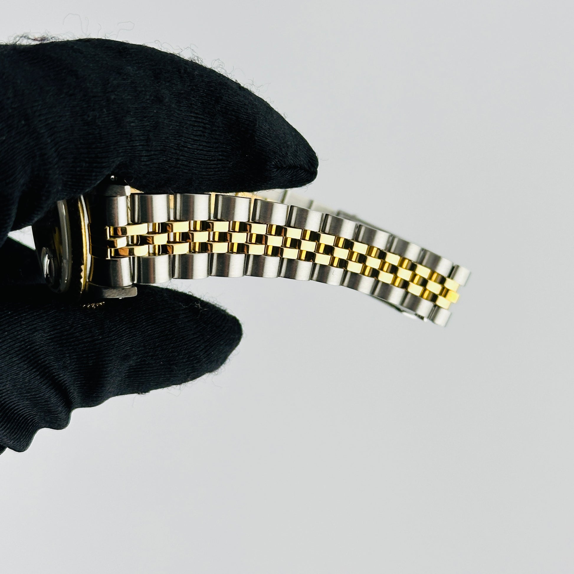 Rolex Datejust Lady Champagne Stick Dial on D Link Jubilee Ref. 69173 1990 — view 3