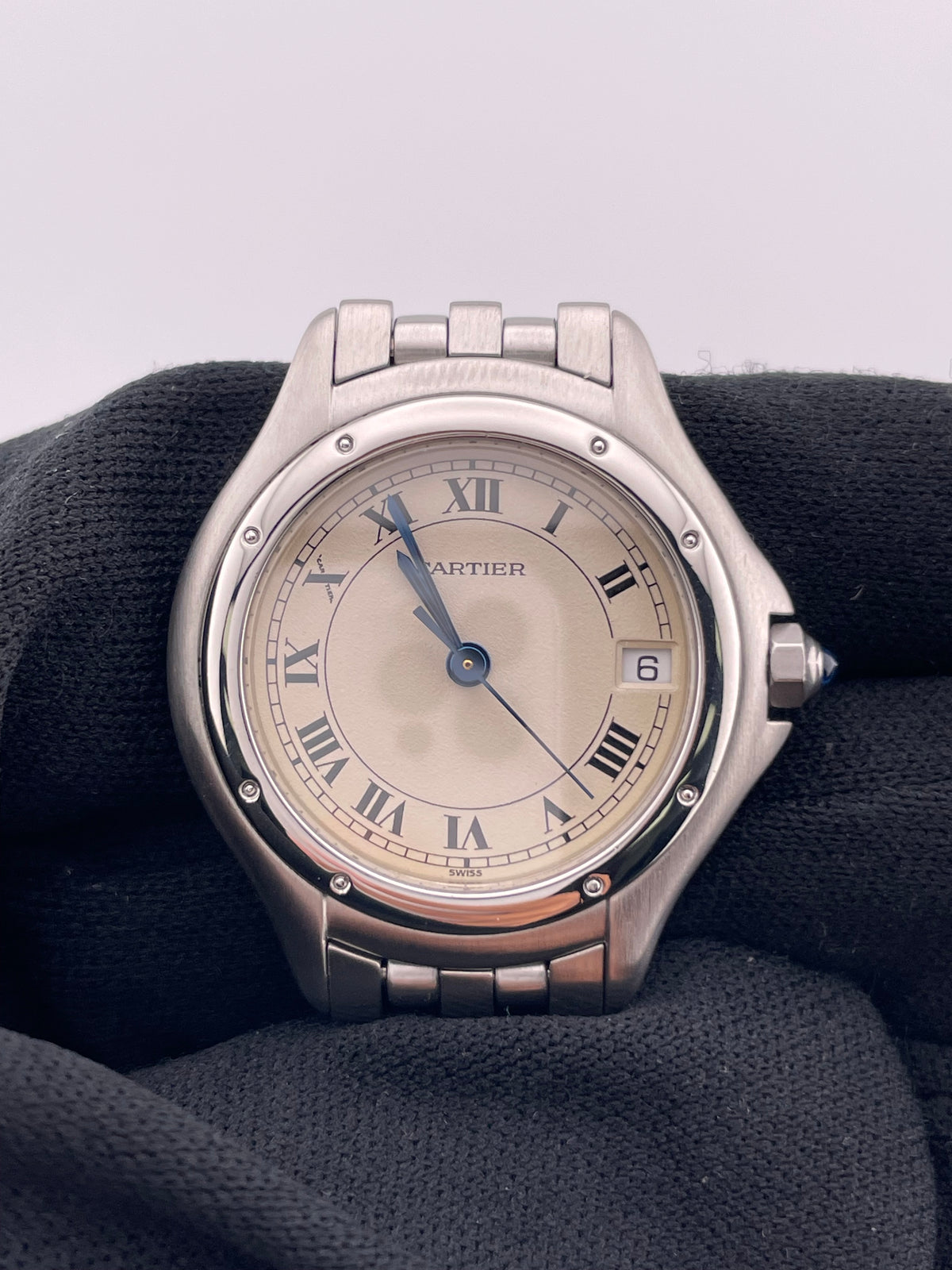Cartier Cougar Silver Roman Numerals Dial on Stainless Steel Bracelet Ref. W35001F5 — view 3