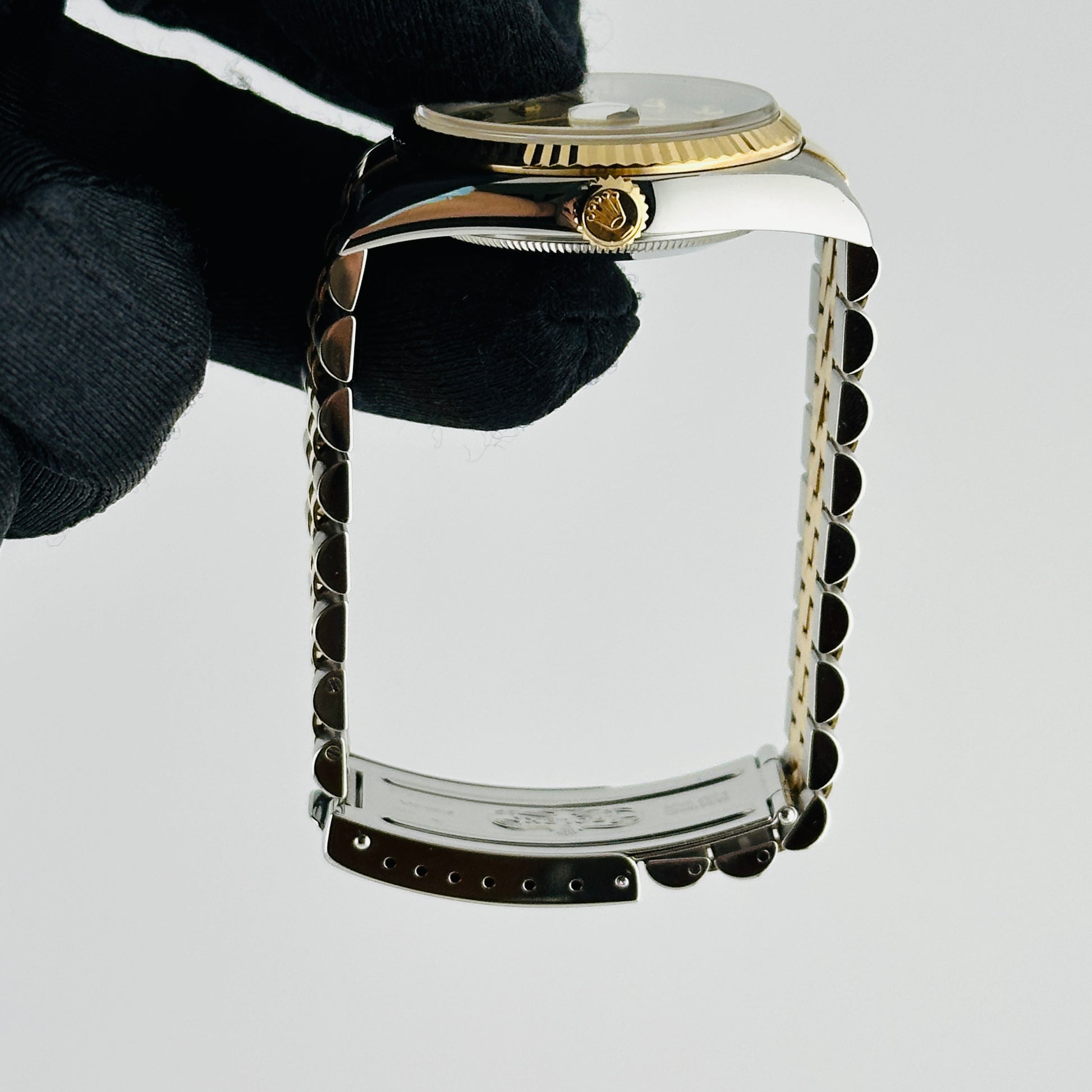 Rolex Datejust Champagne Diamond Factory Dial on D Link Jubilee Bracelet Ref. 16233G 2000 — view 6