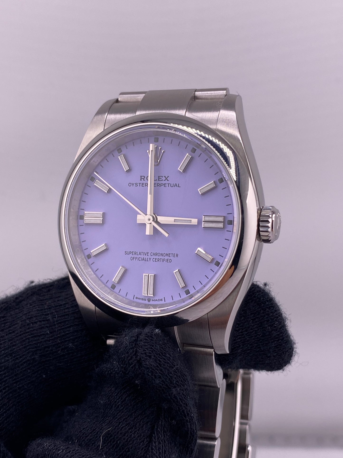 Rolex Oyster Perpetual Lavender Dial on Oyster Ref. 126000 Card 2025 — view 2