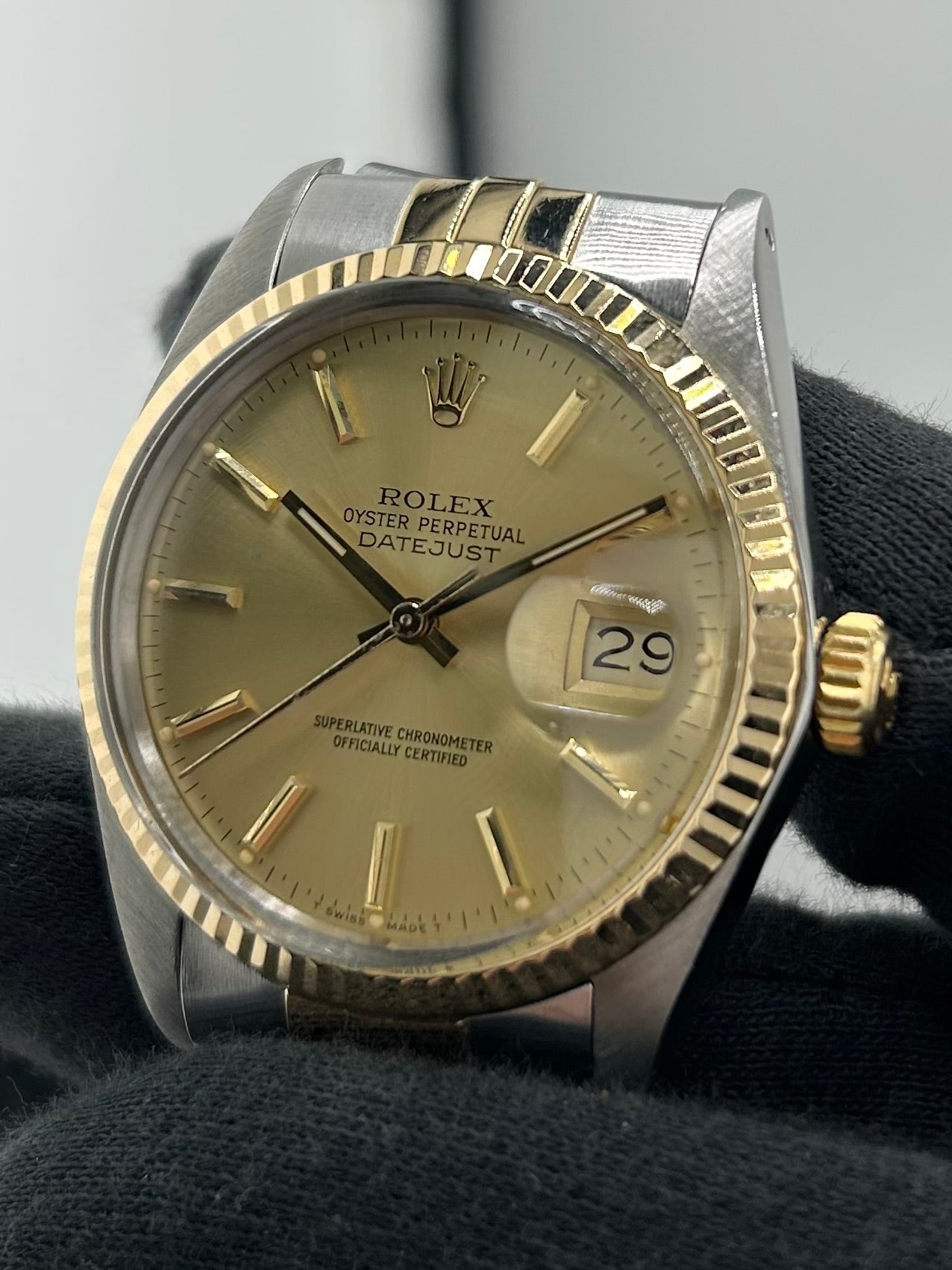 Rolex Datejust Champagne Stick Dial on D Link Jubilee Bracelet Ref. 16013 1986 — view 3