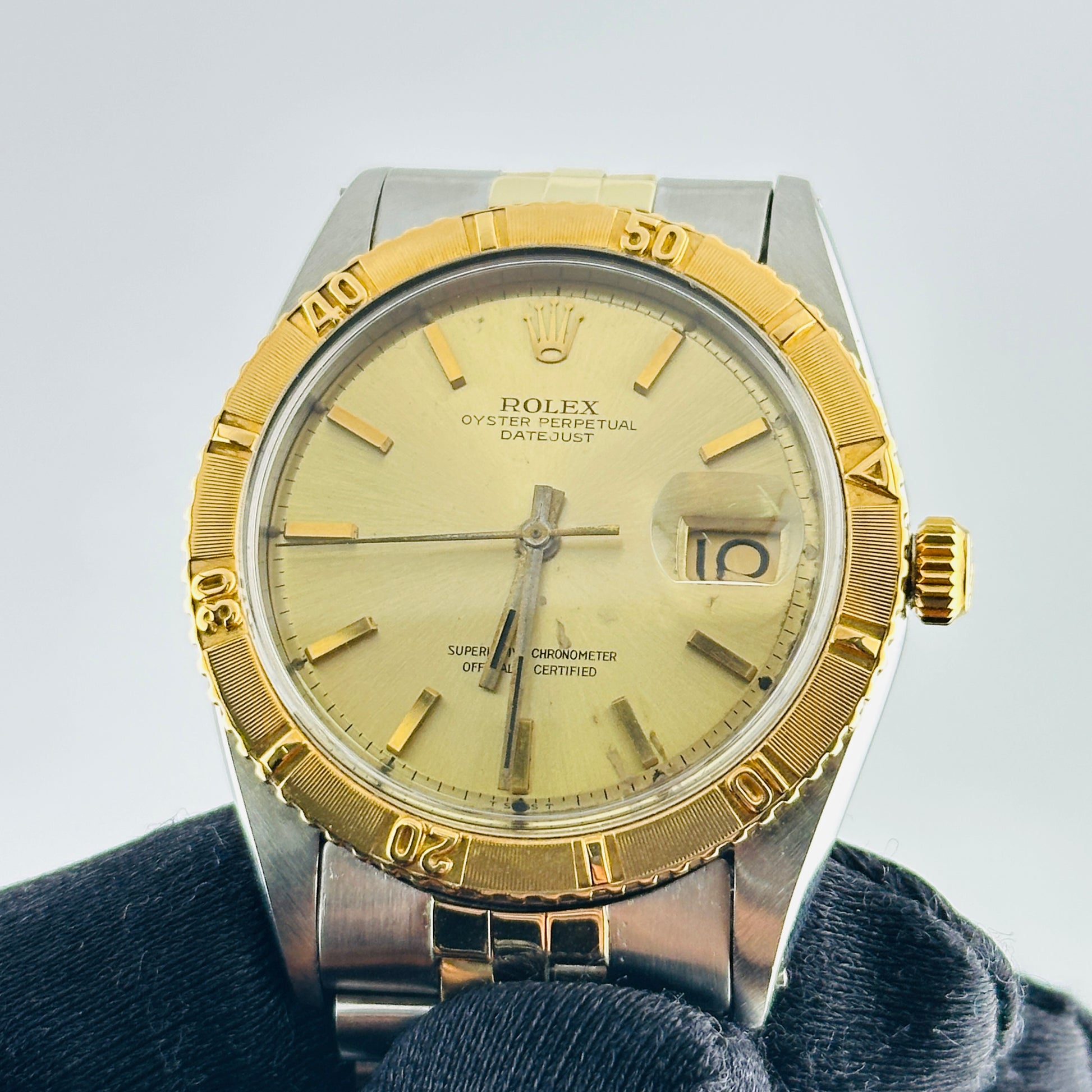 Rolex Datejust Turnograph Champagne Stick / Has Spots Dial on Folded Jubilee Bracelet Ref. 1625 1966 — view 4
